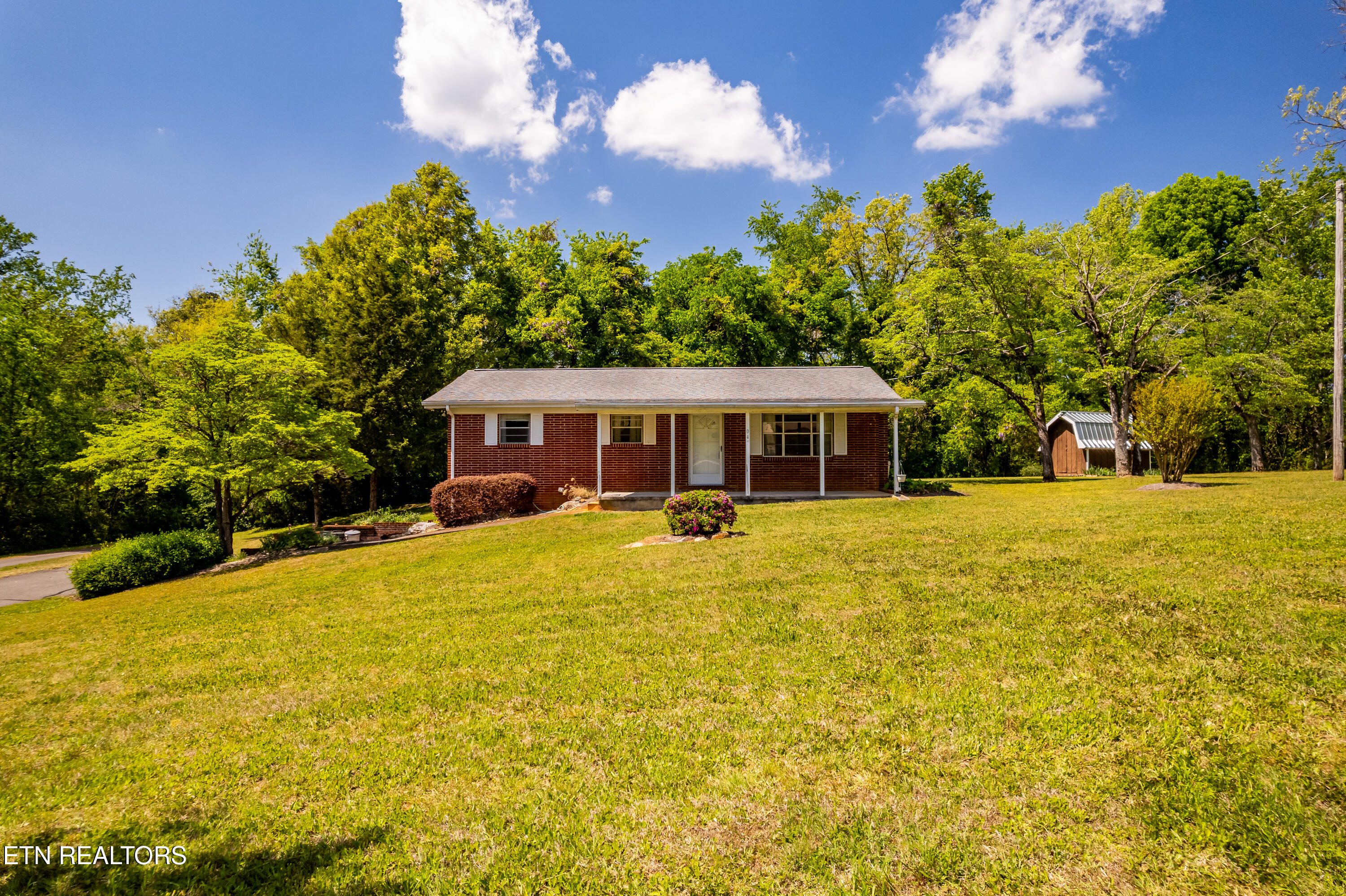 2047 Calderwood Highway Maryville TN 37801