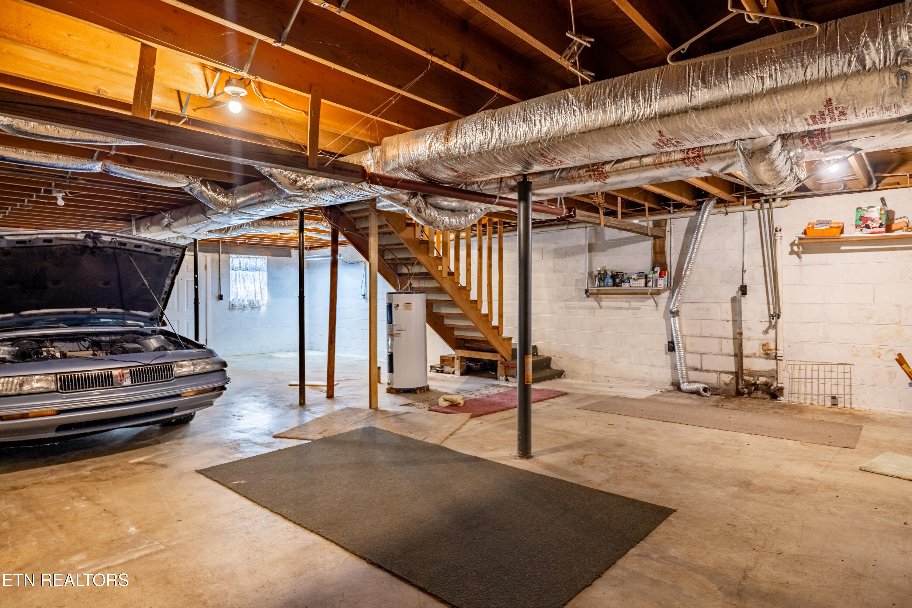 2047 Calderwood Highway Maryville TN 37801