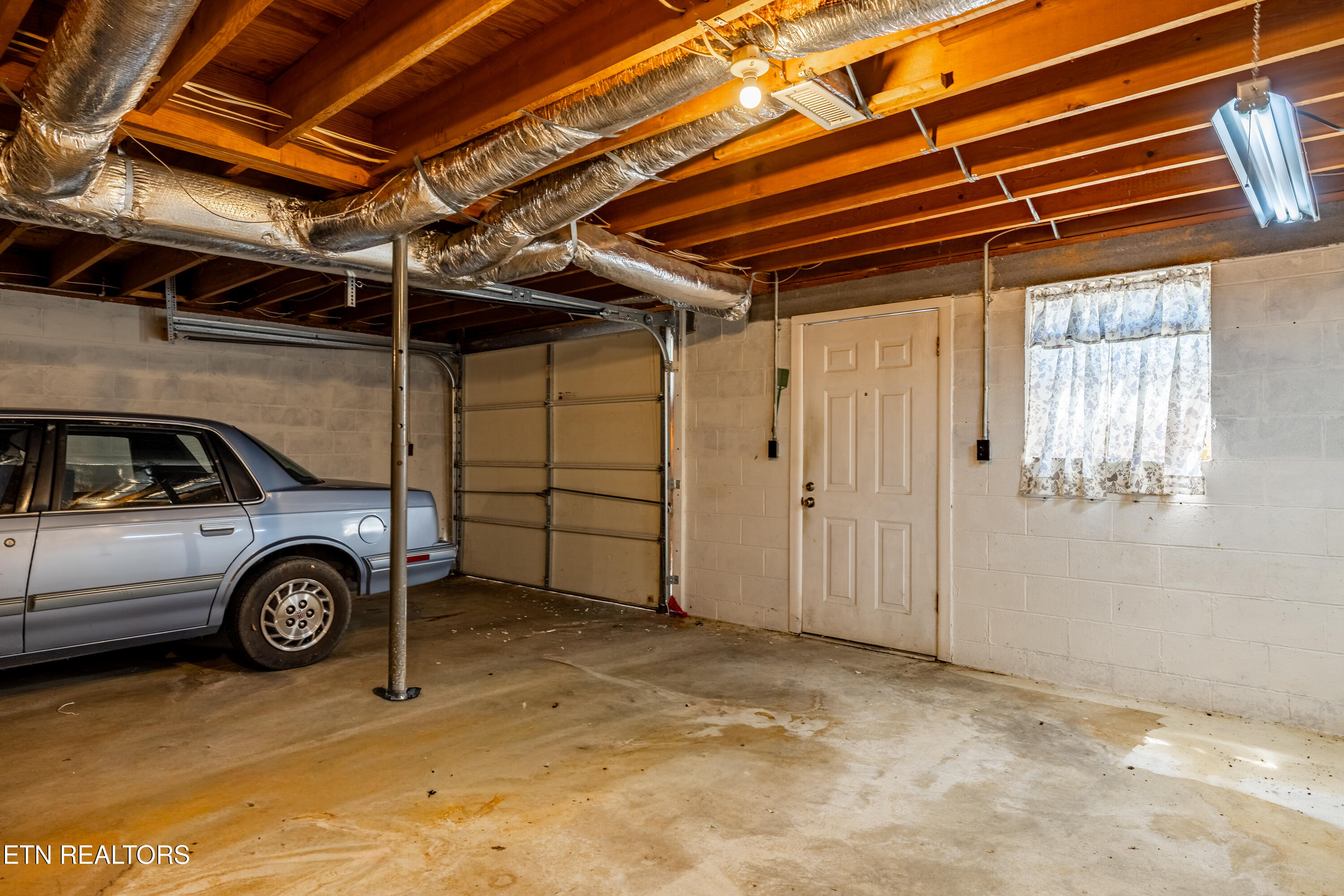 2047 Calderwood Highway Maryville TN 37801