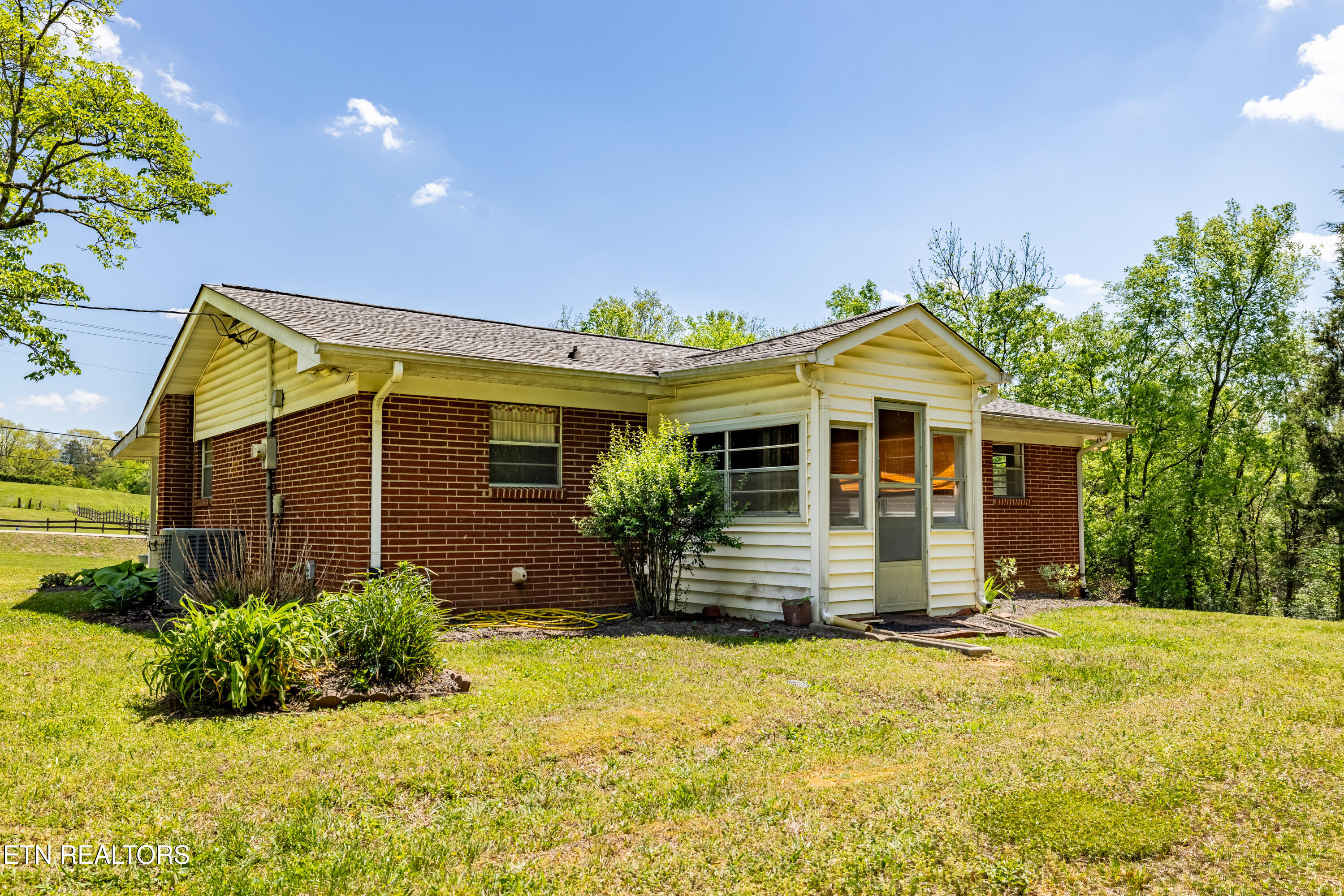 2047 Calderwood Highway Maryville TN 37801