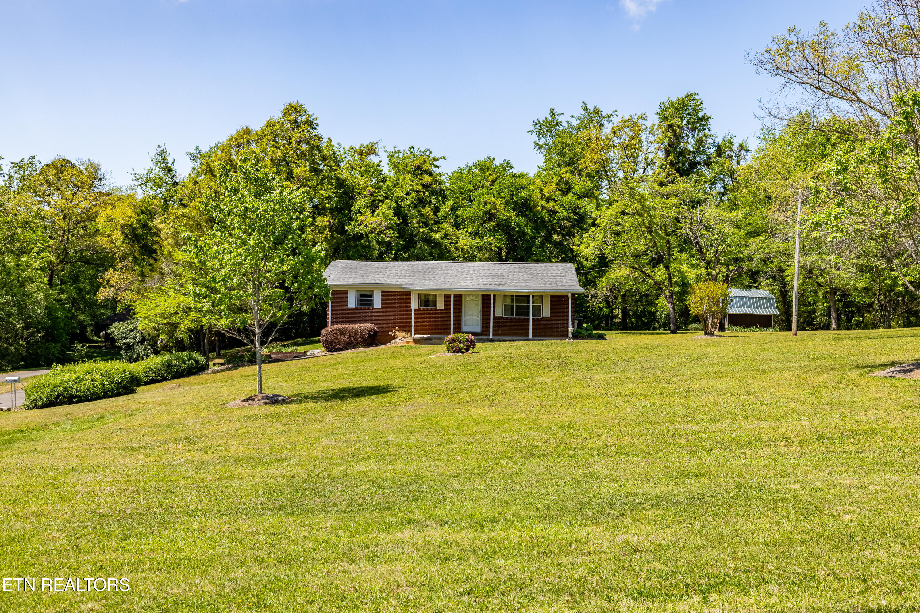 2047 Calderwood Highway Maryville TN 37801