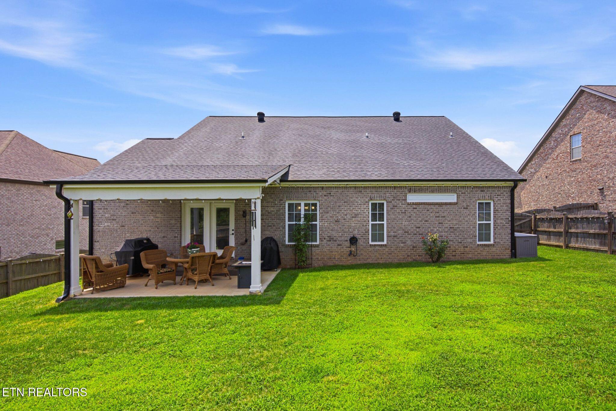 2337 Hickory Crest Lane Knoxville TN 37932
