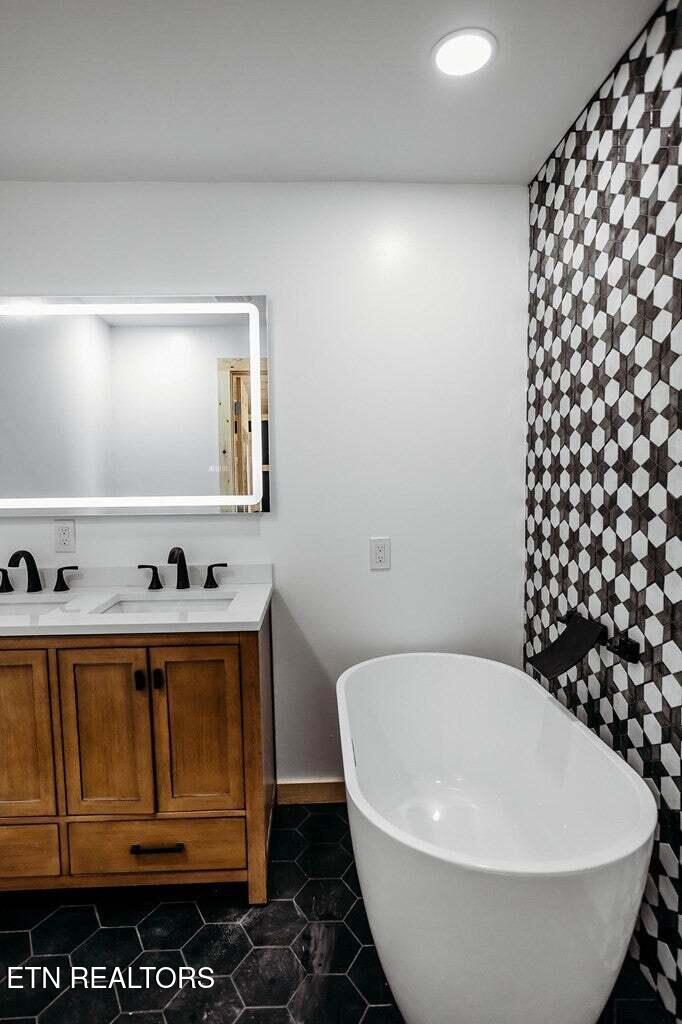 2401 Top View Circle Sevierville TN 37876