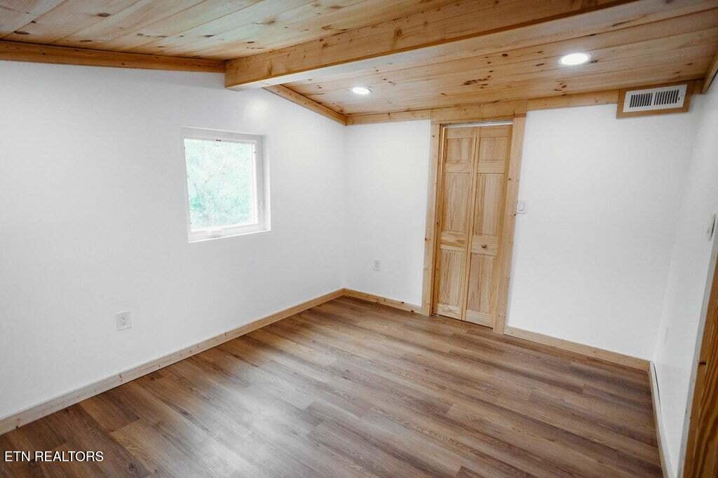 2401 Top View Circle Sevierville TN 37876