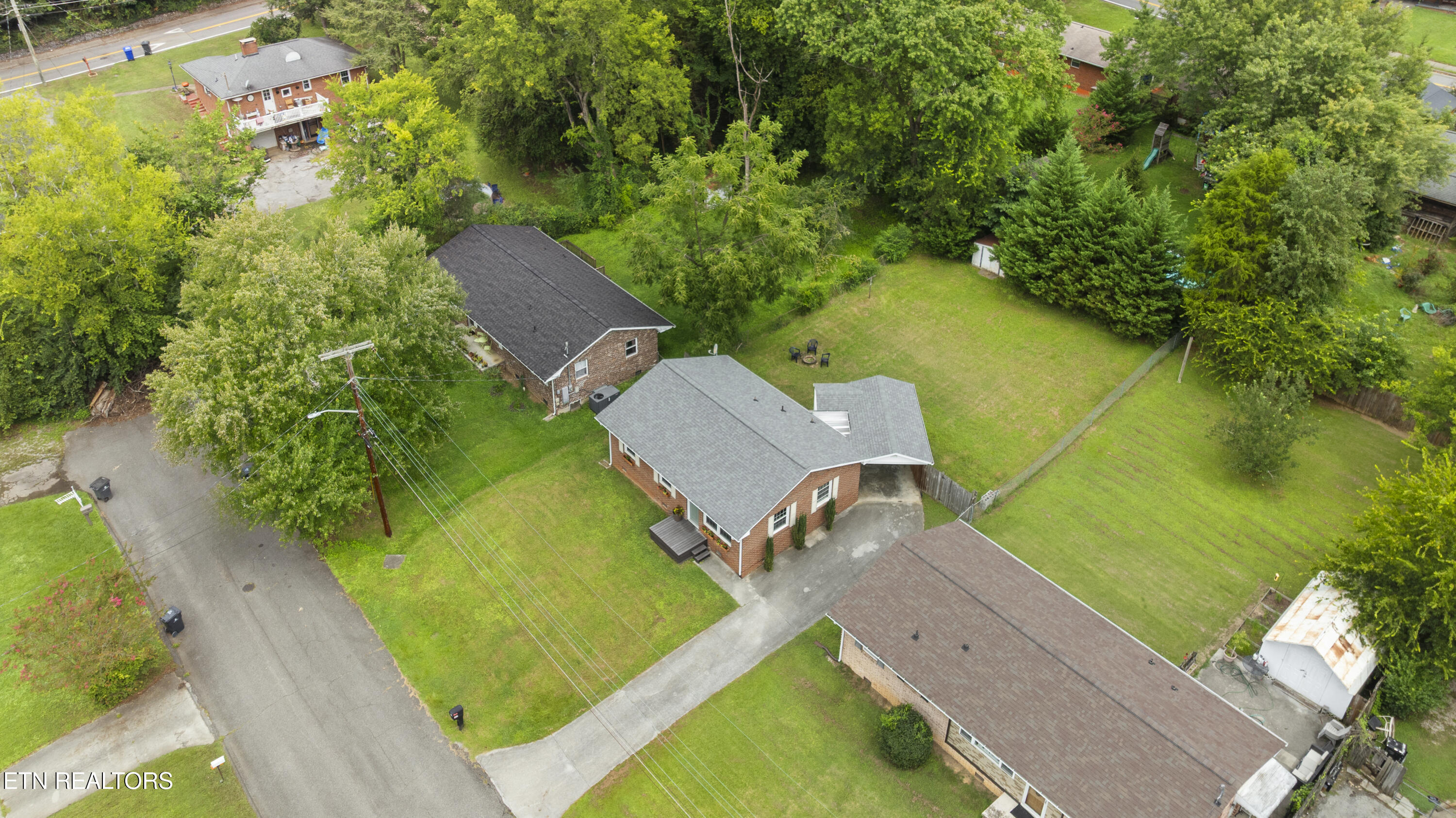 515 Goldfinch Avenue Knoxville TN 37920