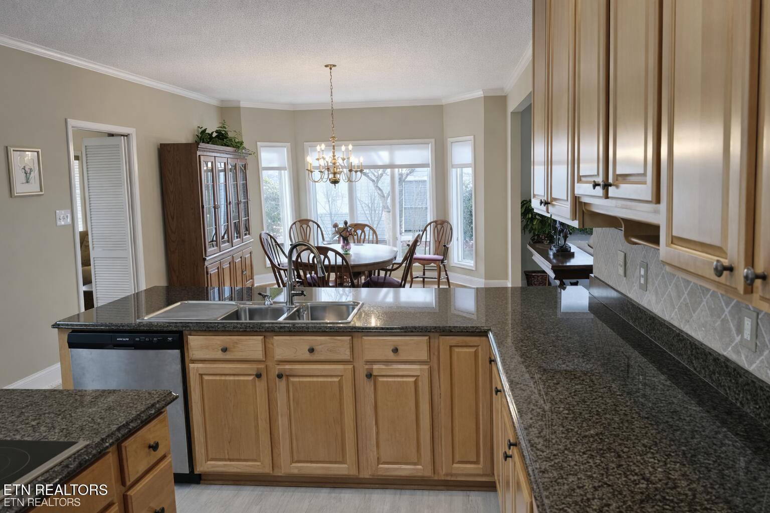 122 Kenosha Lane Loudon TN 37774