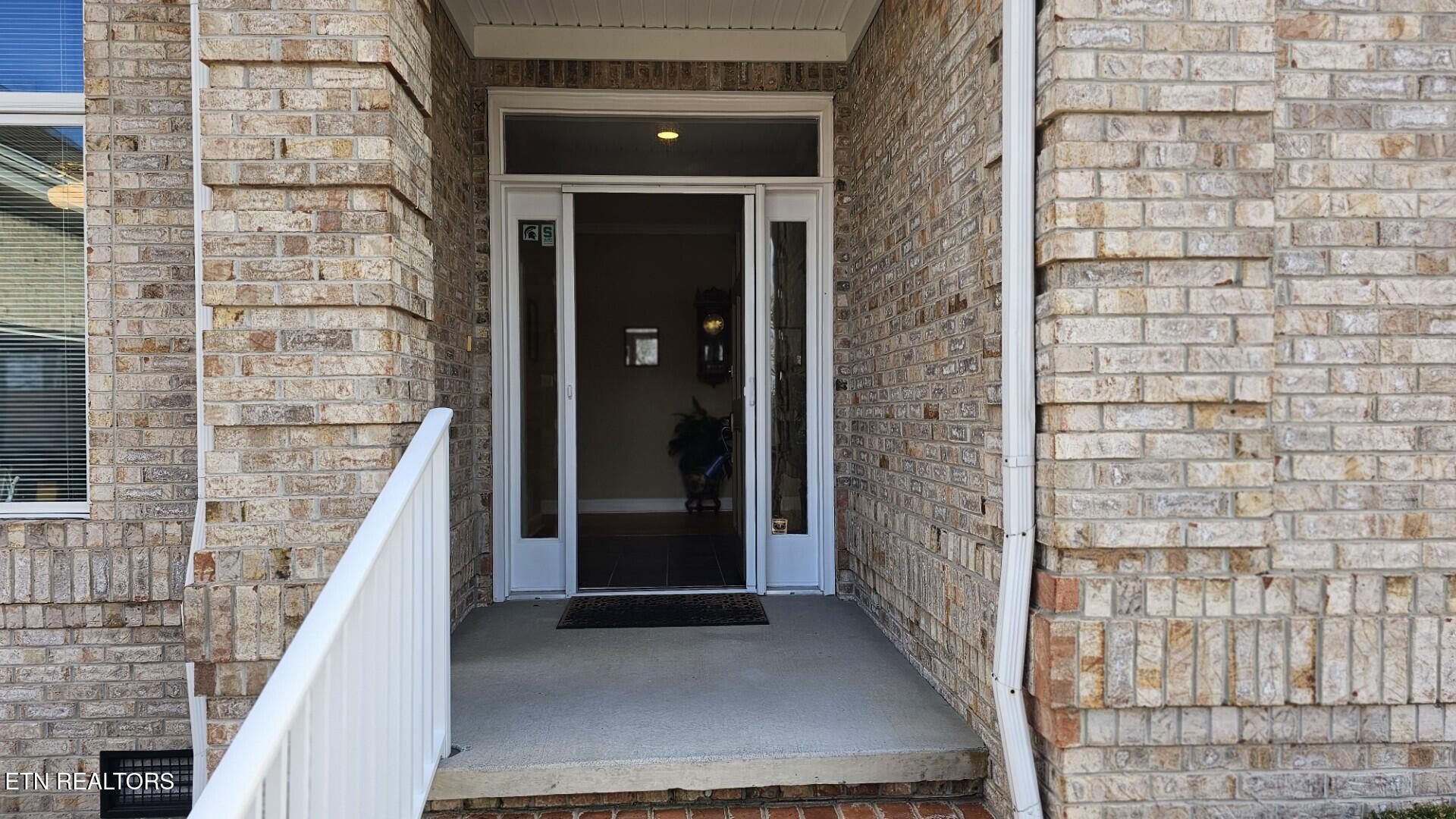 122 Kenosha Lane Loudon TN 37774