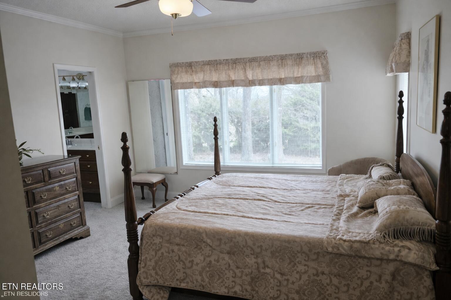 122 Kenosha Lane Loudon TN 37774