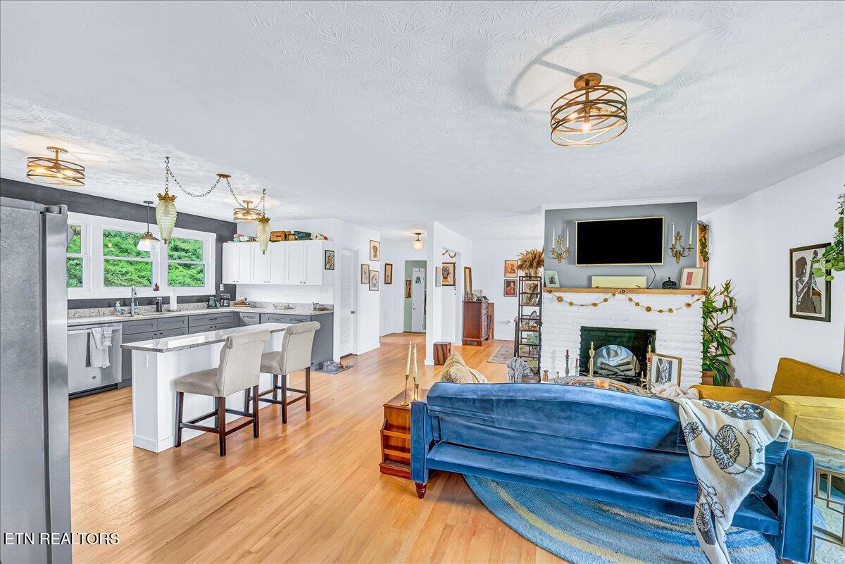 187 Oxford Circle Harrogate TN 37752