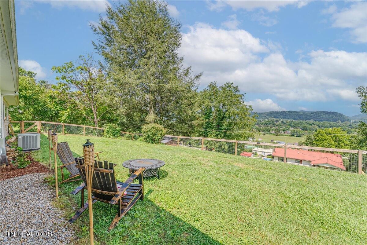 187 Oxford Circle Harrogate TN 37752