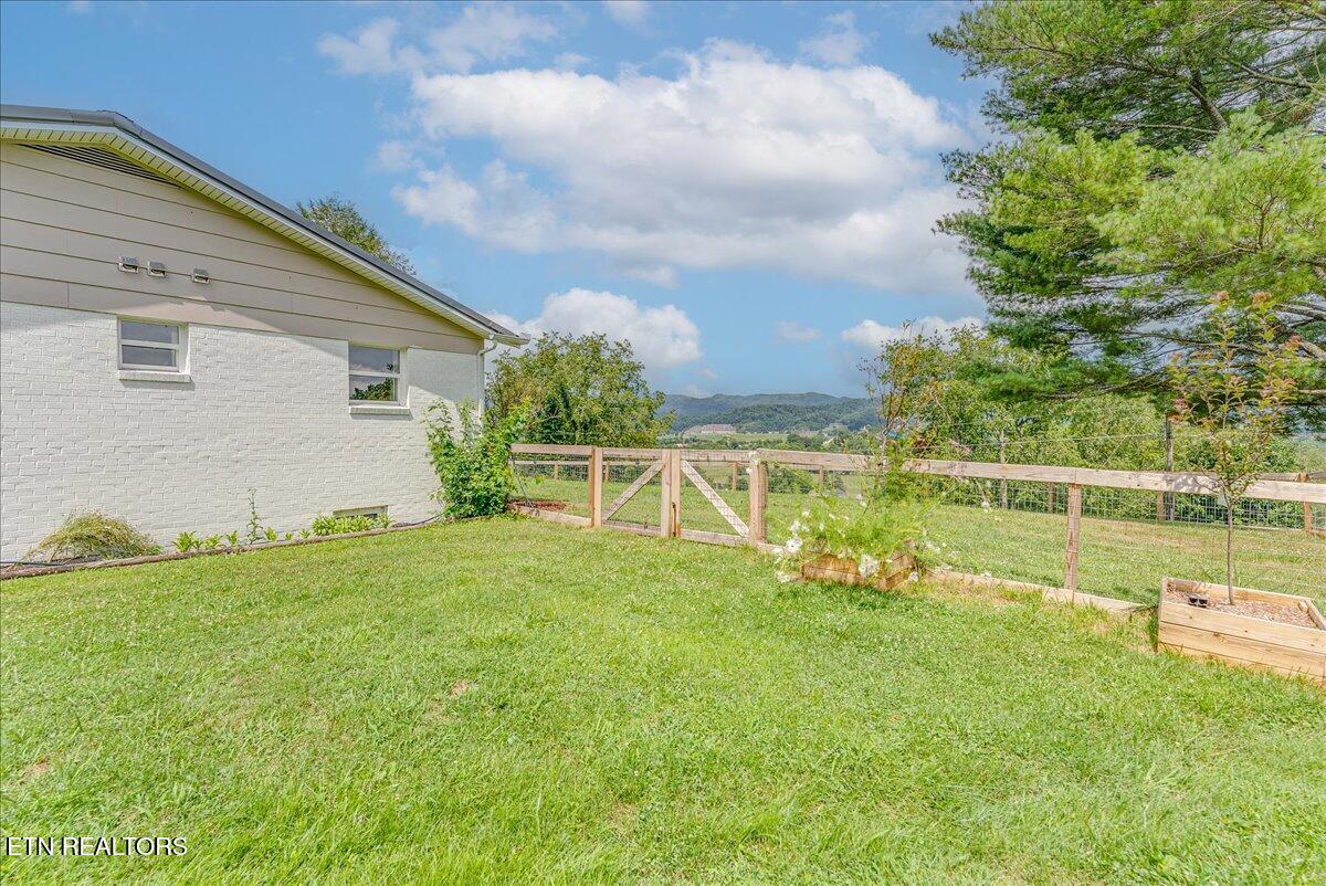 187 Oxford Circle Harrogate TN 37752