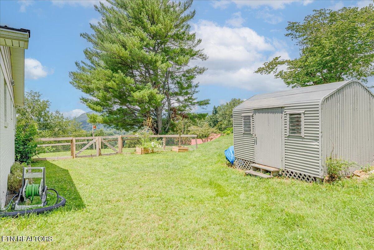 187 Oxford Circle Harrogate TN 37752