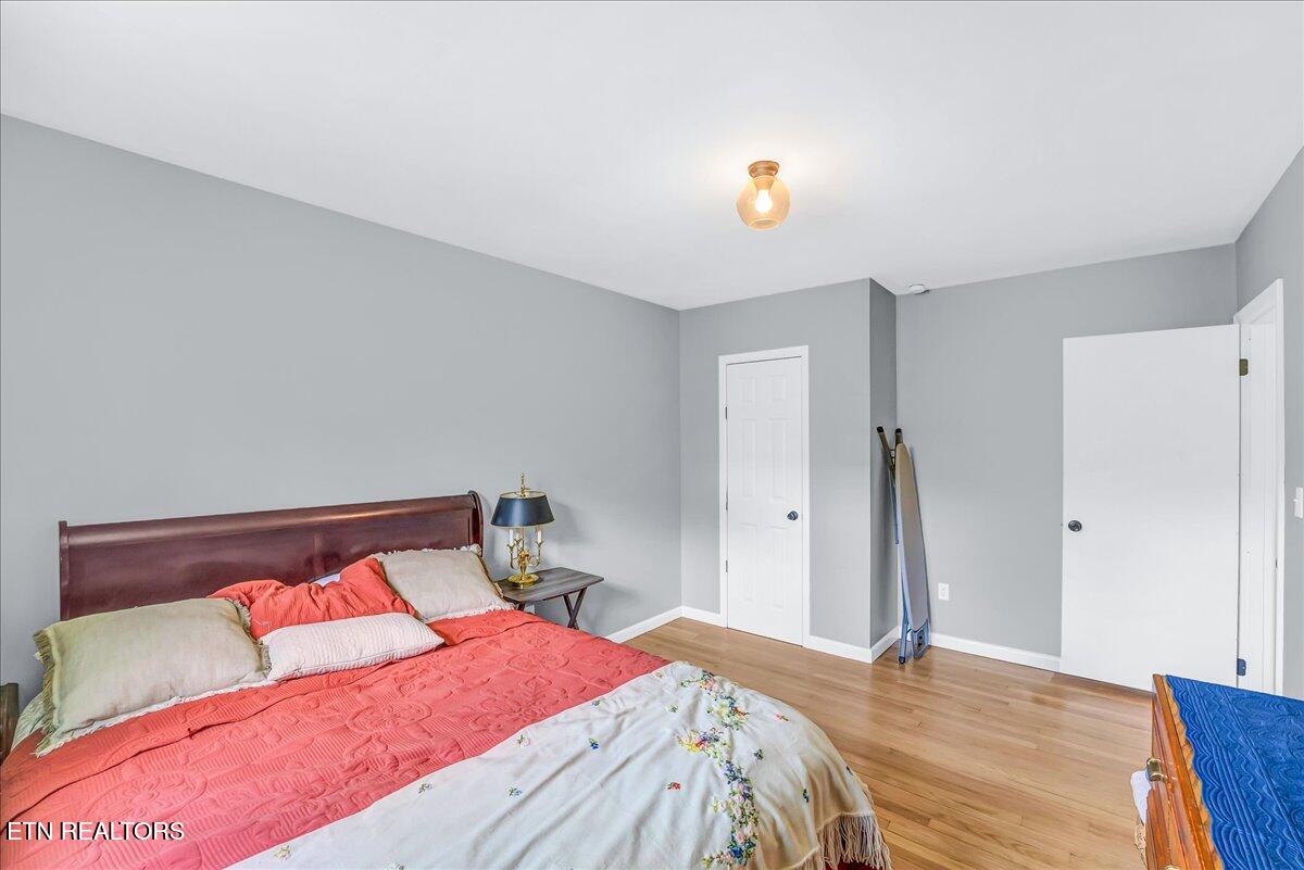 187 Oxford Circle Harrogate TN 37752