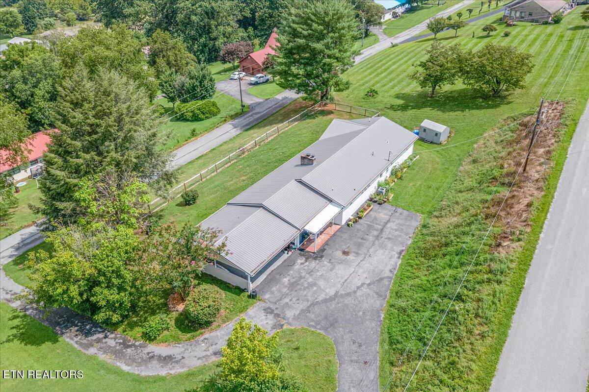 187 Oxford Circle Harrogate TN 37752