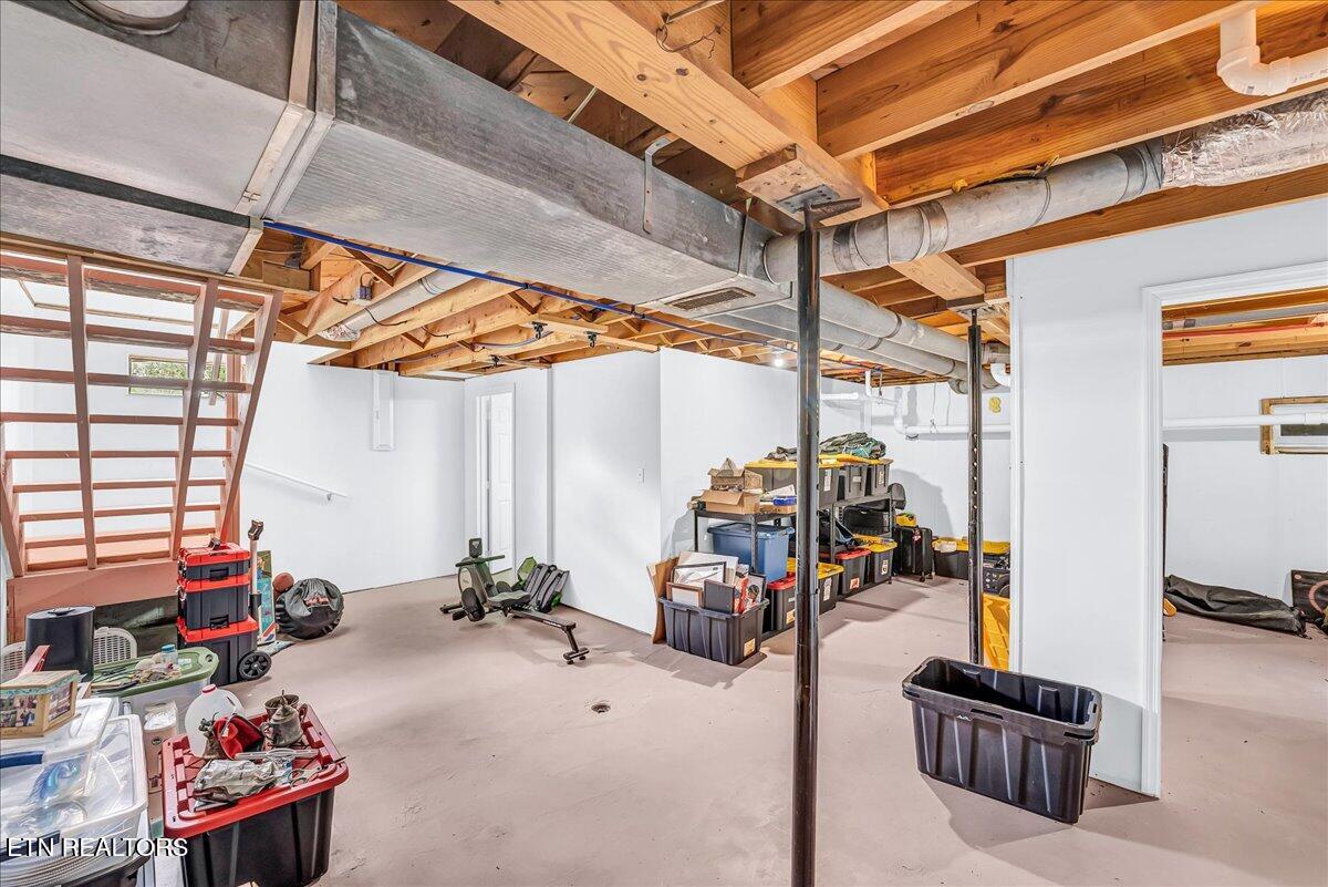 187 Oxford Circle Harrogate TN 37752