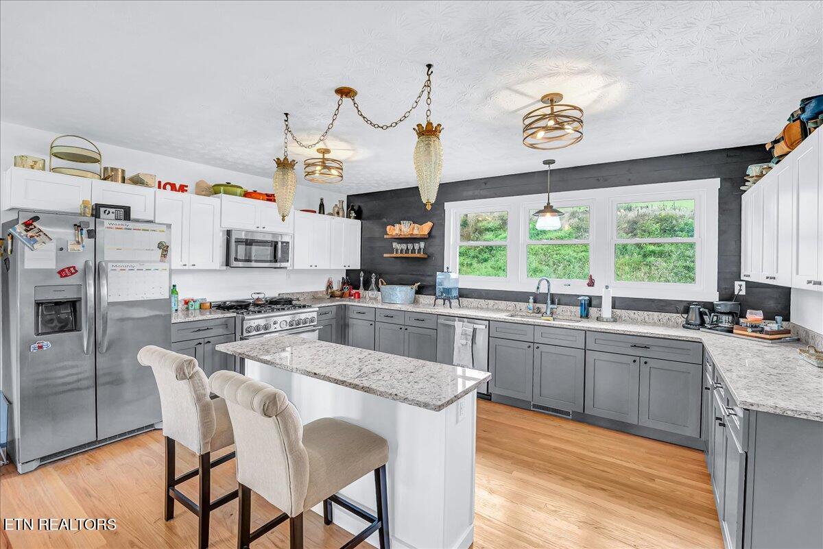 187 Oxford Circle Harrogate TN 37752