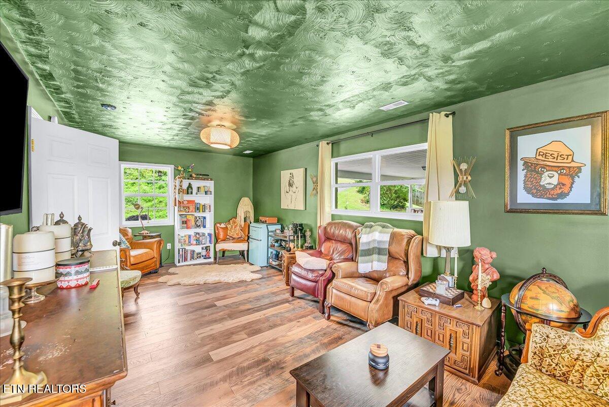 187 Oxford Circle Harrogate TN 37752