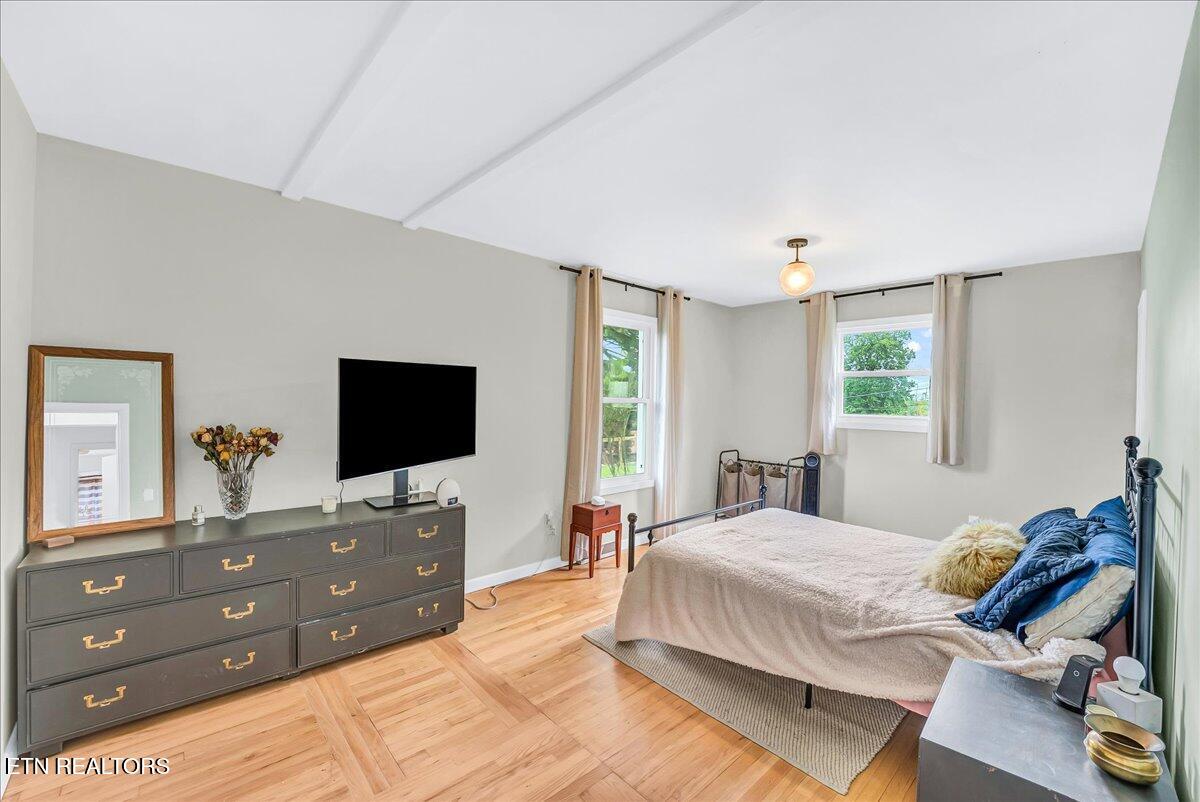 187 Oxford Circle Harrogate TN 37752