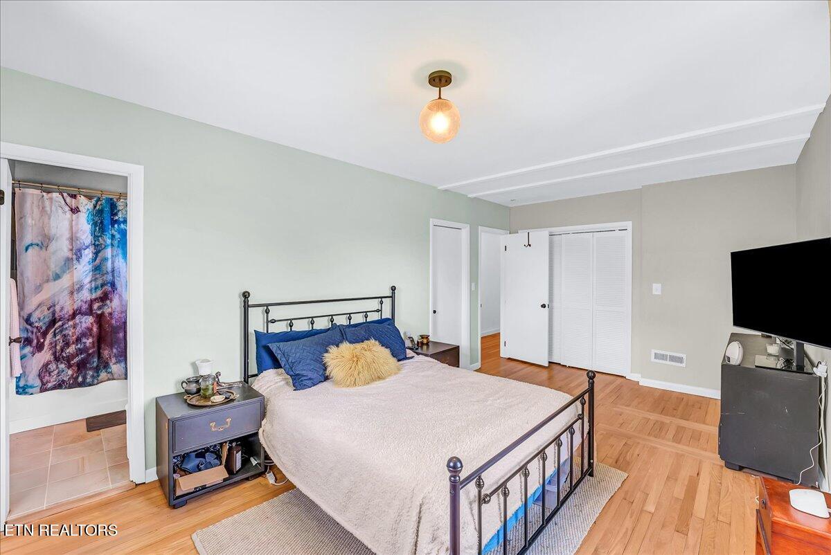 187 Oxford Circle Harrogate TN 37752