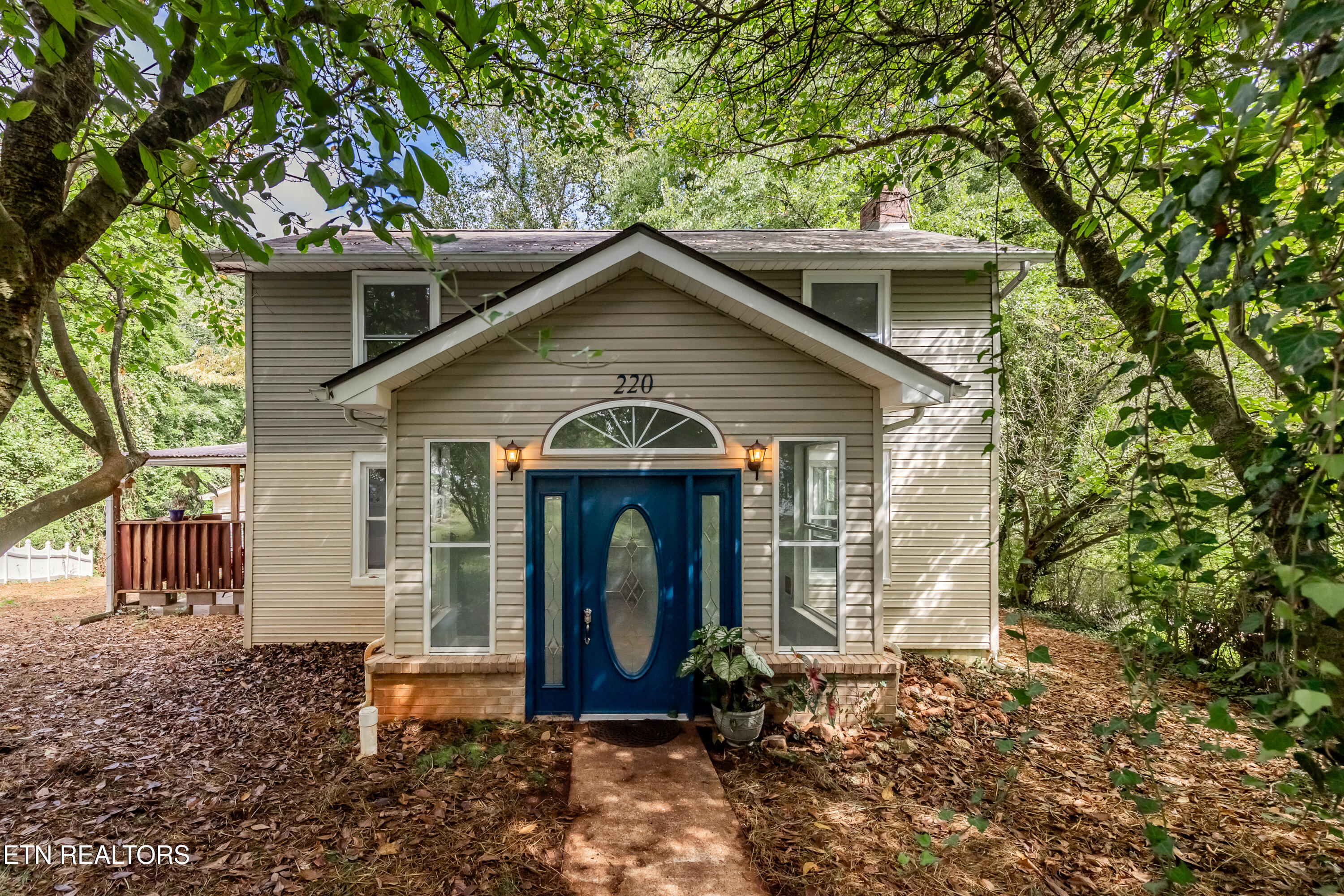 220 Oak Road Norris TN 37828