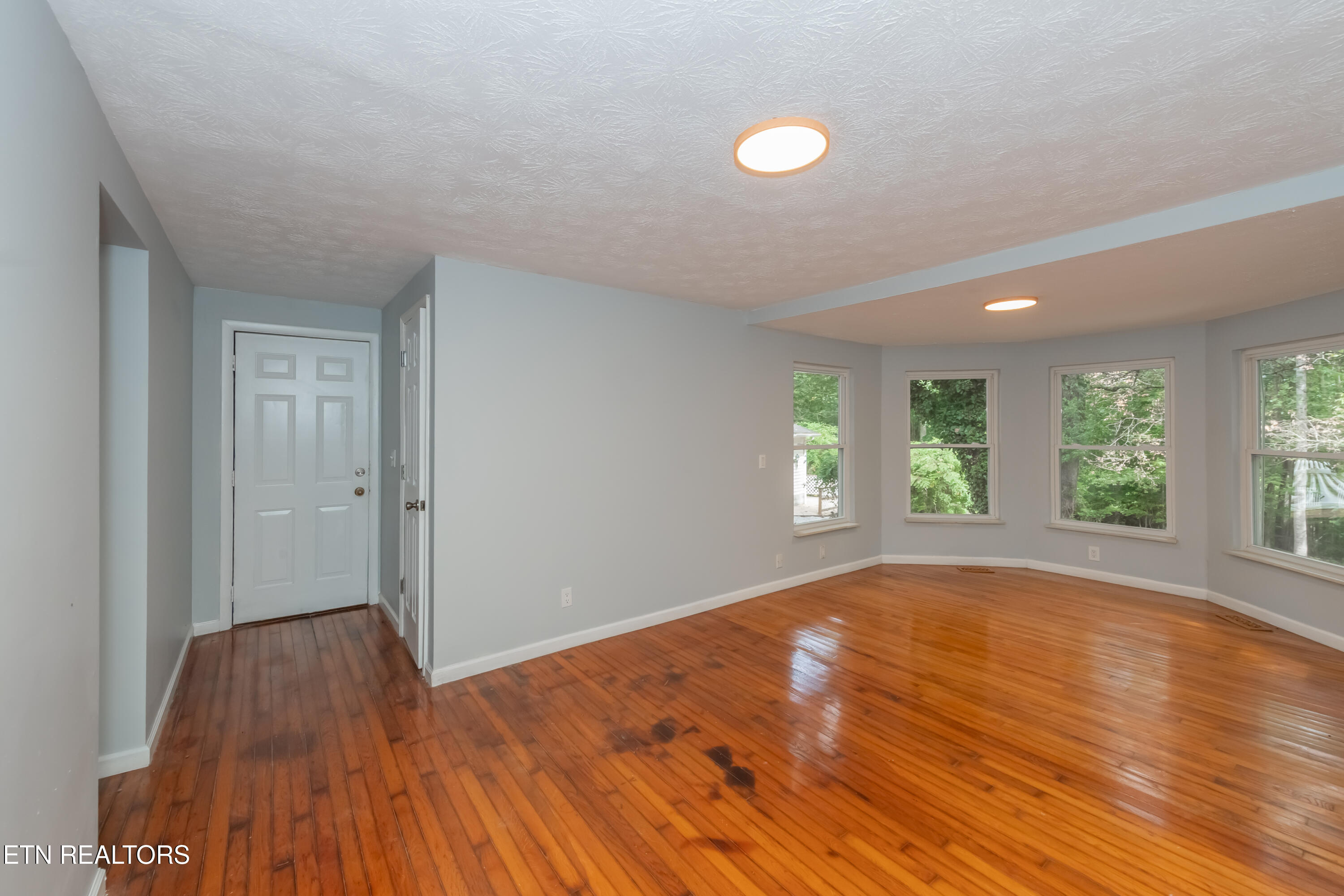 220 Oak Road Norris TN 37828