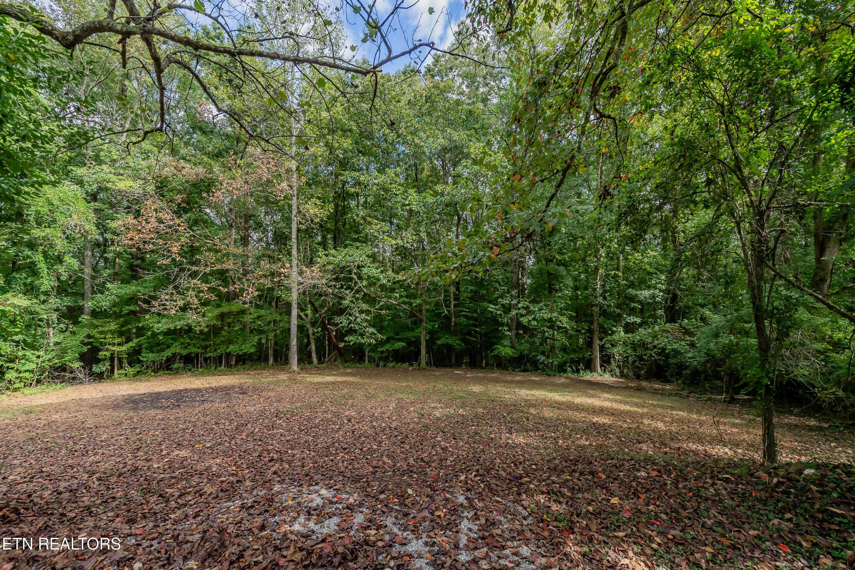 220 Oak Road Norris TN 37828