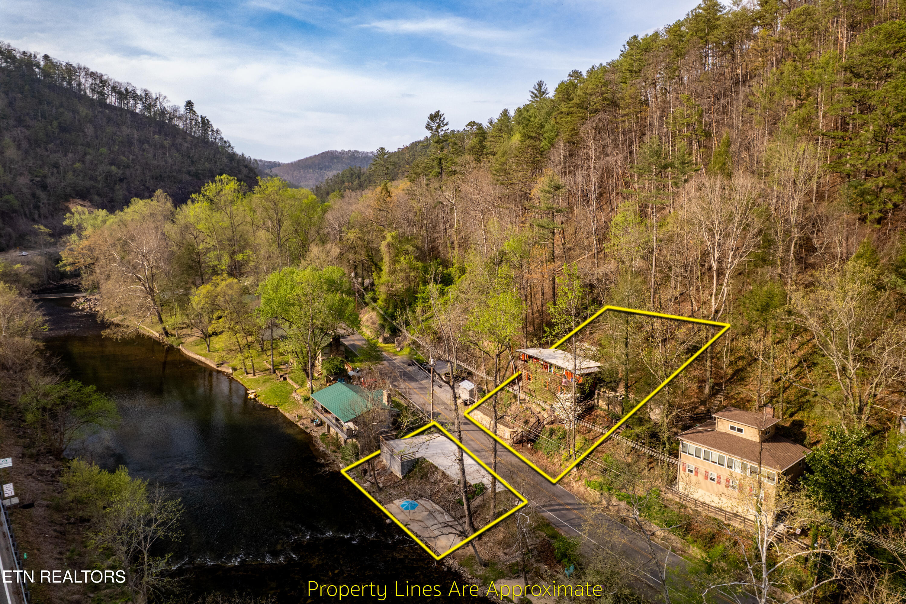 6851 Old Walland Highway Townsend TN 37882