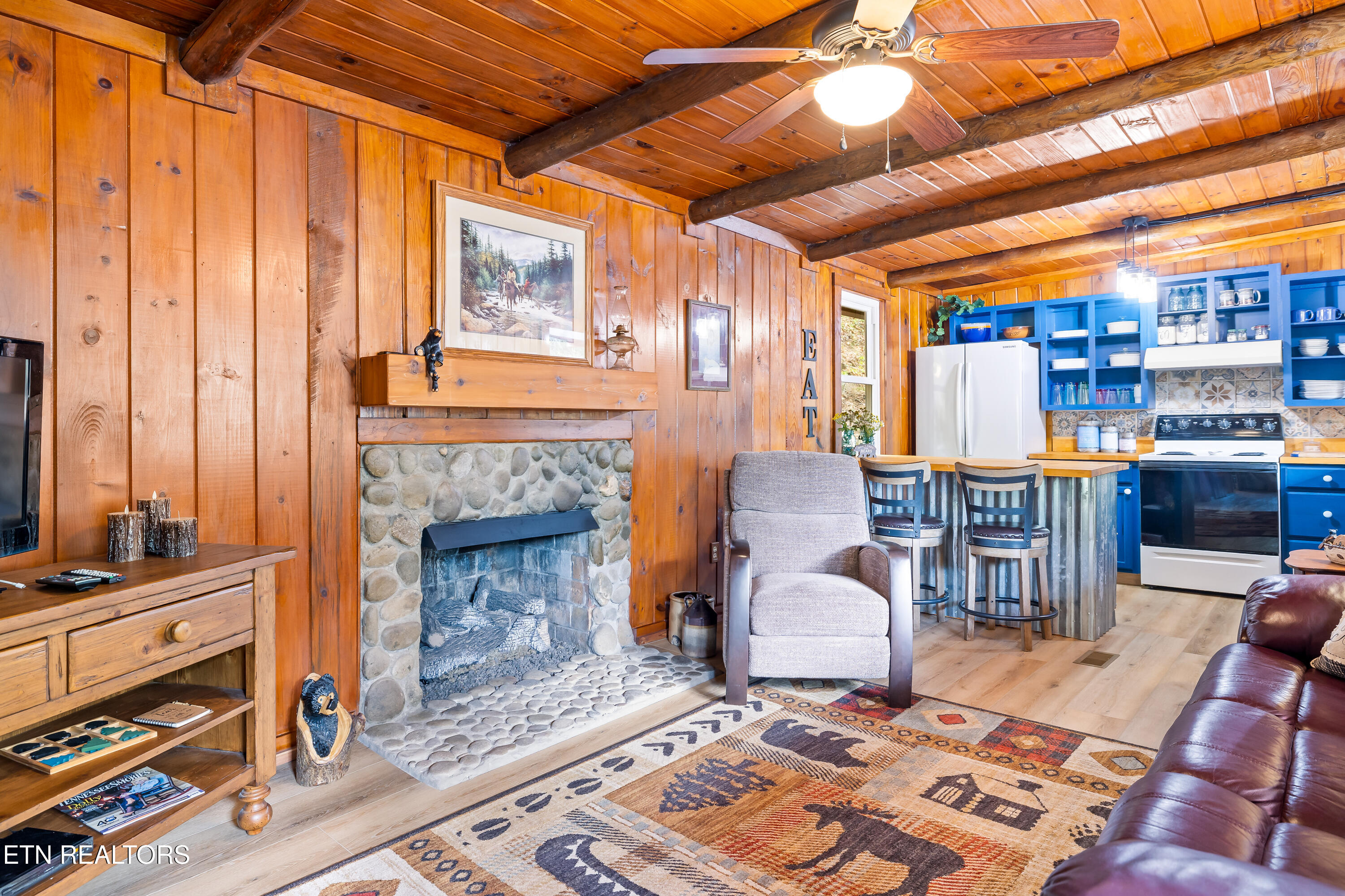 6851 Old Walland Highway Townsend TN 37882