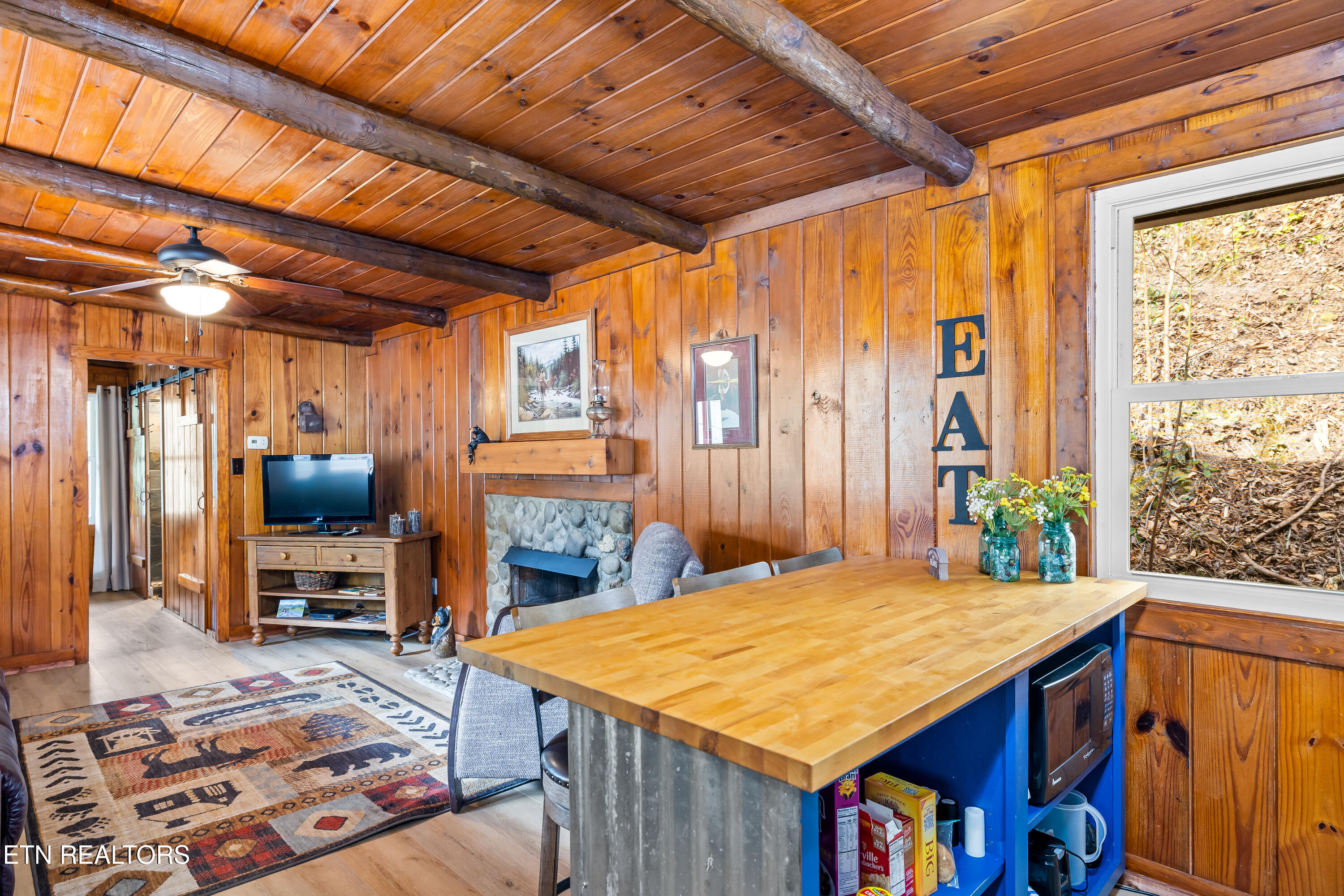 6851 Old Walland Highway Townsend TN 37882