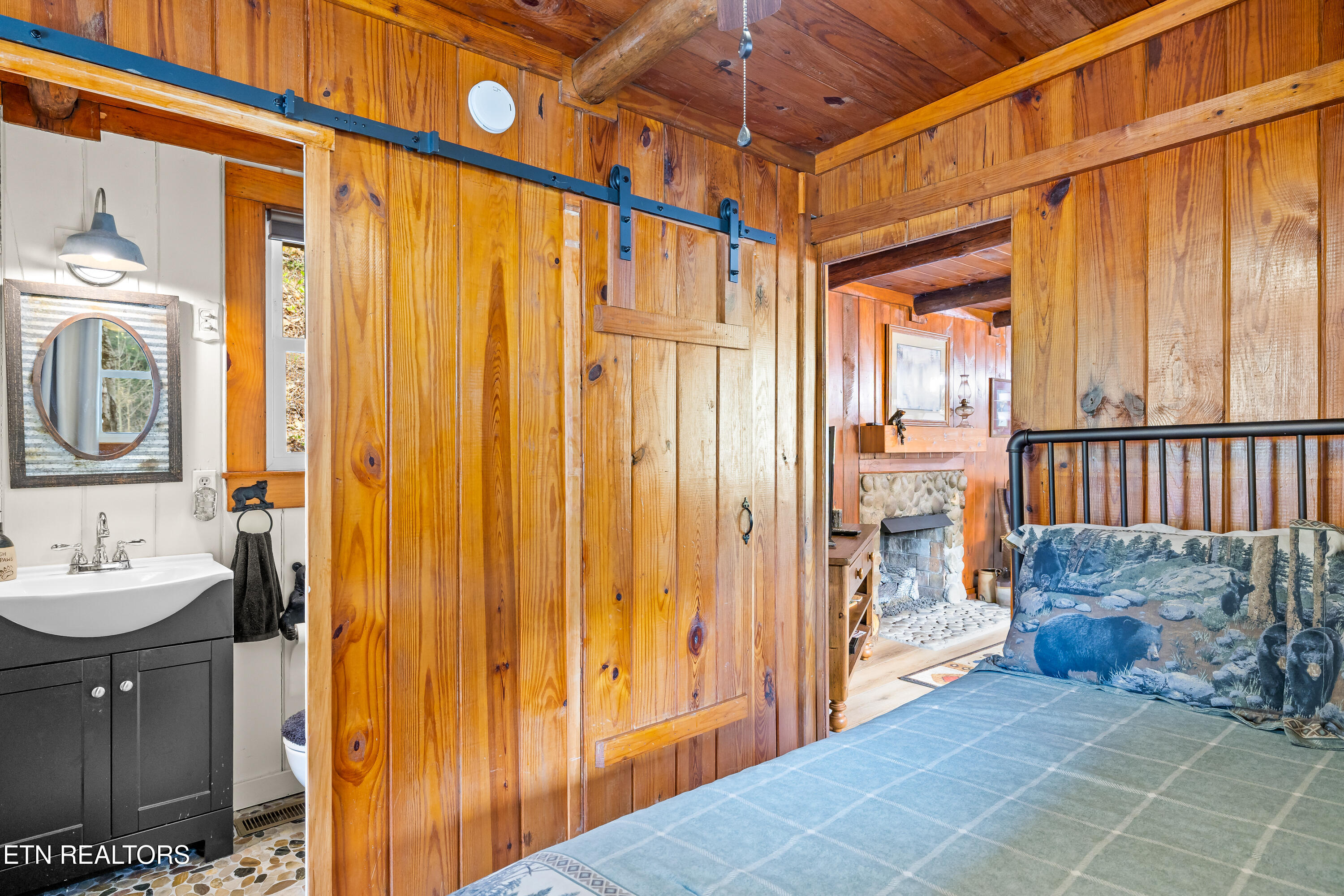 6851 Old Walland Highway Townsend TN 37882