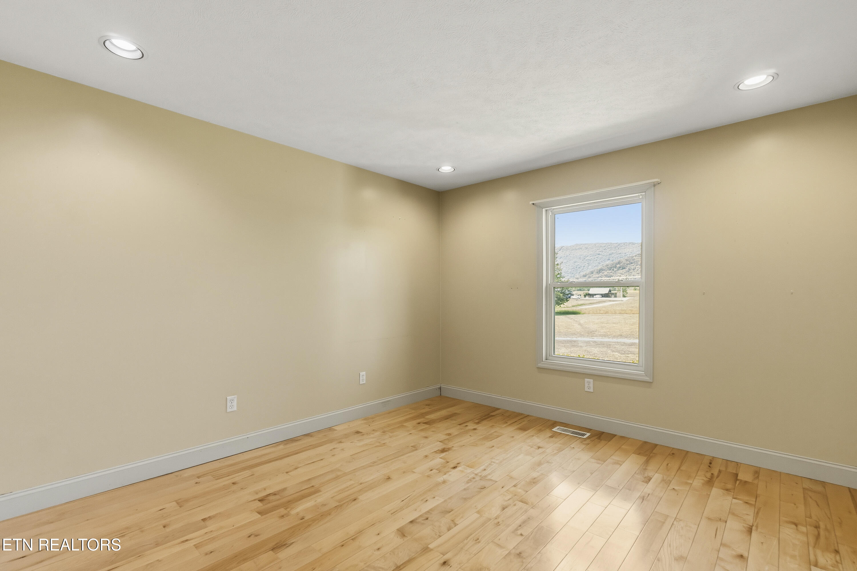 2290 Cherry Street Rutledge TN 37861
