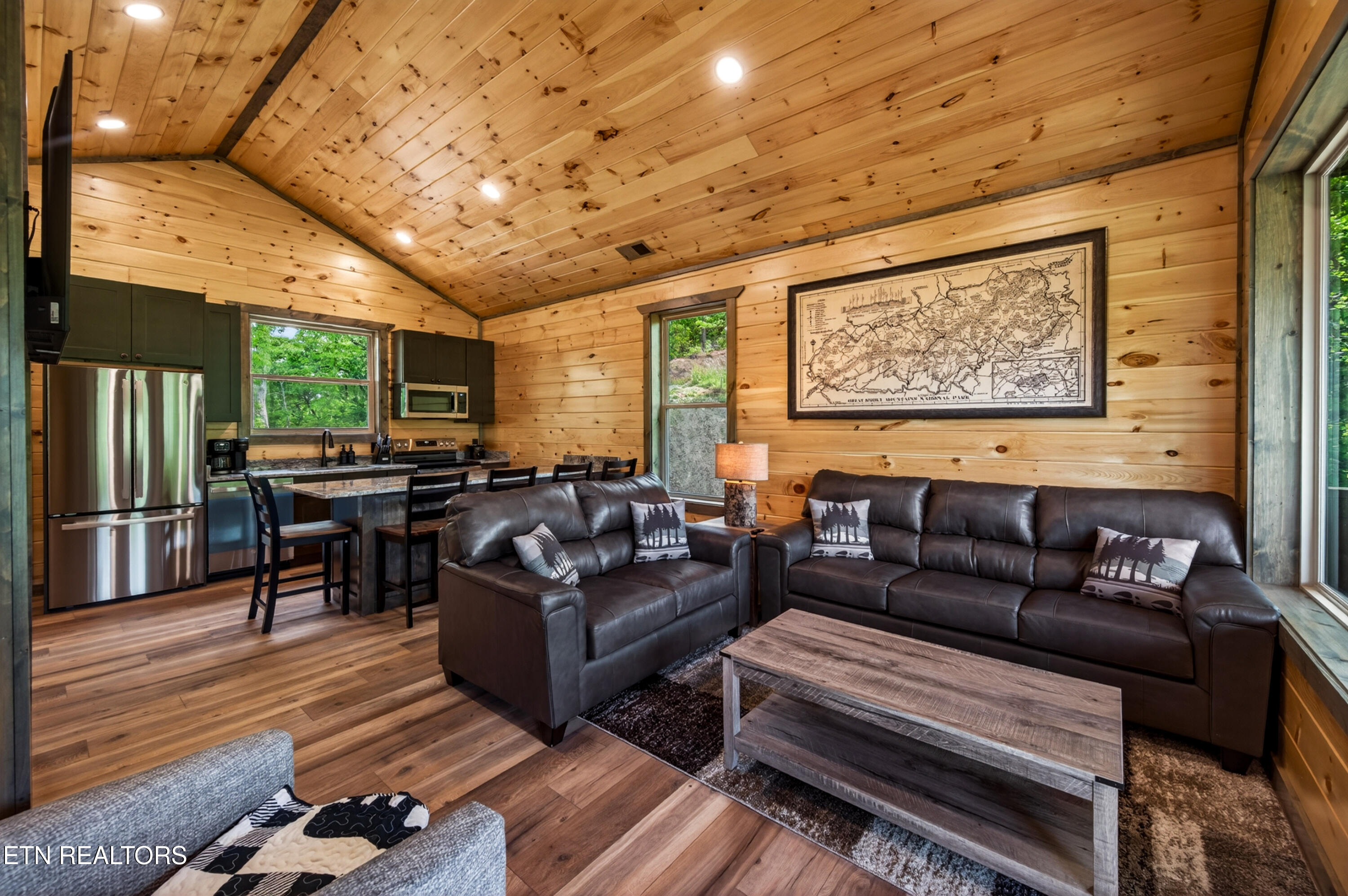 756 Ski View Lane Sevierville TN 37876
