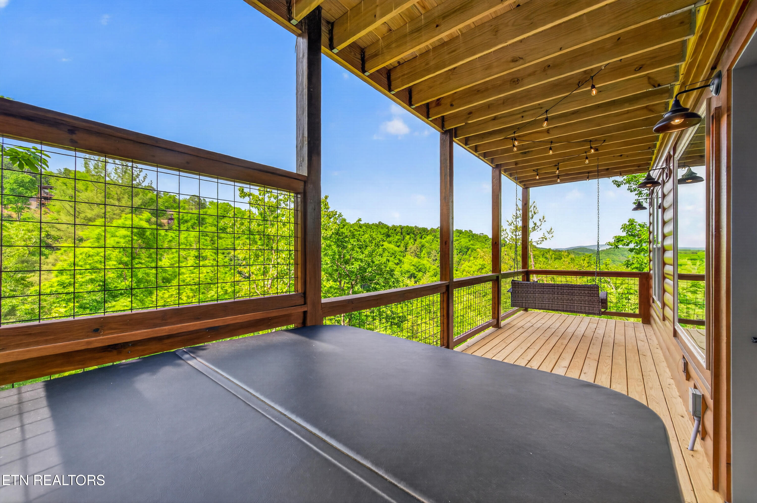 756 Ski View Lane Sevierville TN 37876