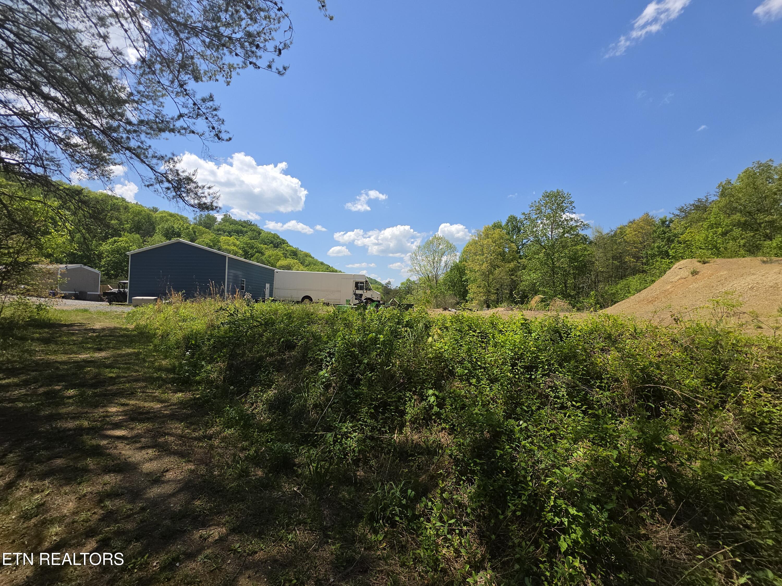 1220 Raven Hill Road Tazewell TN 37879