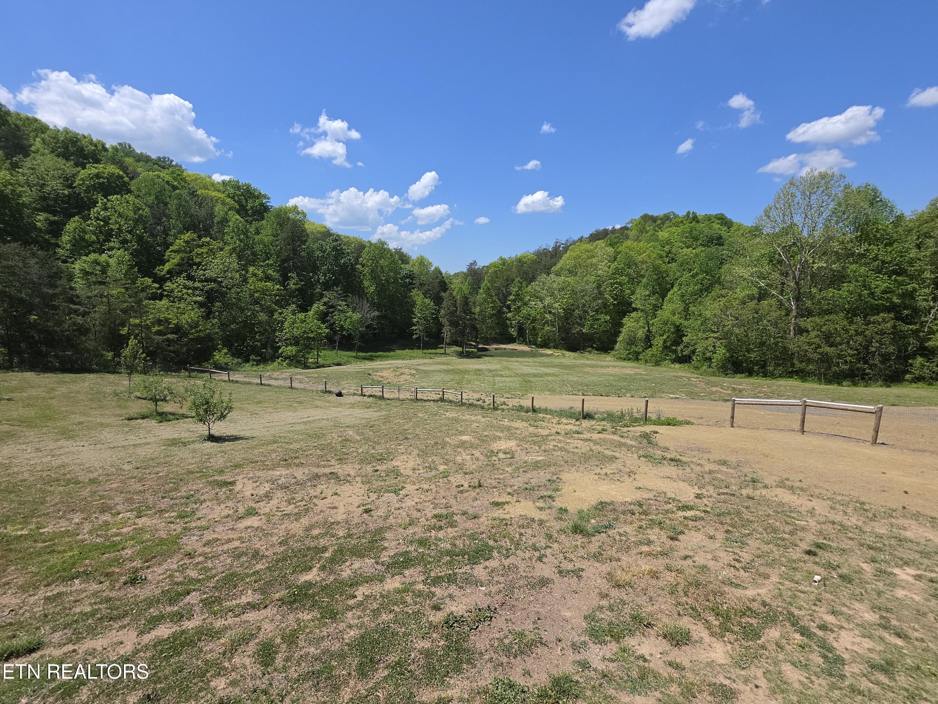 1220 Raven Hill Road Tazewell TN 37879