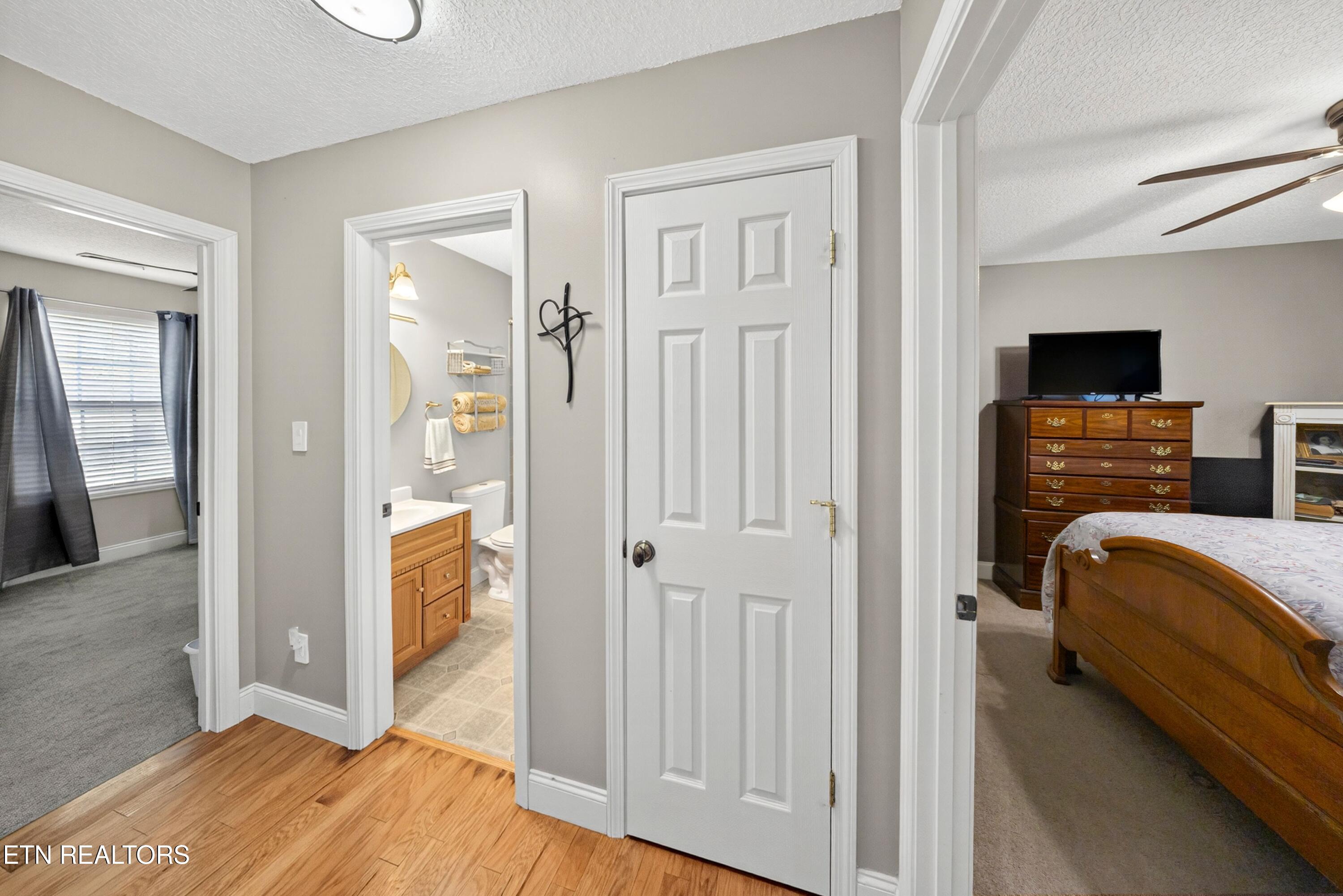 7527 Silveredge Road Knoxville TN 37918
