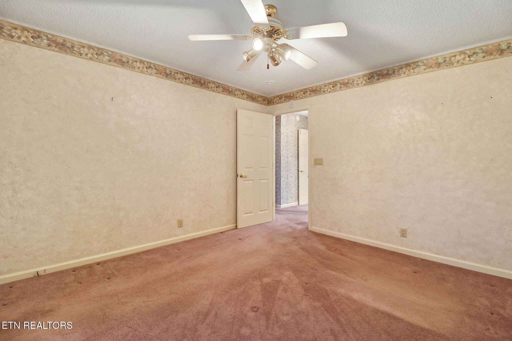 46 Heather Glen Circle Crossville TN 38558