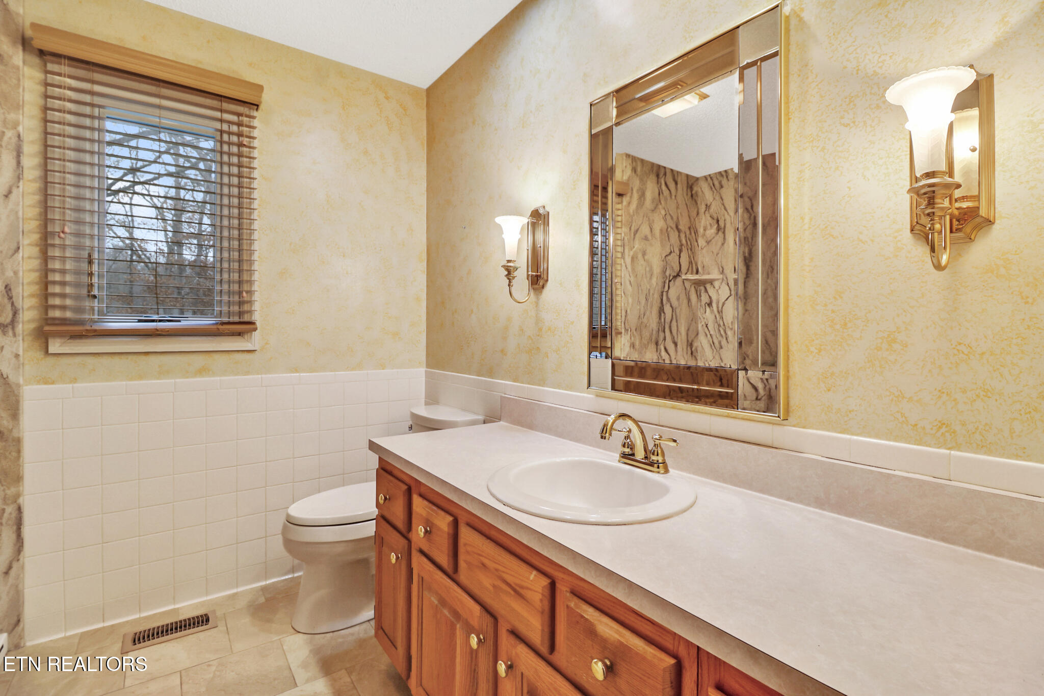 46 Heather Glen Circle Crossville TN 38558