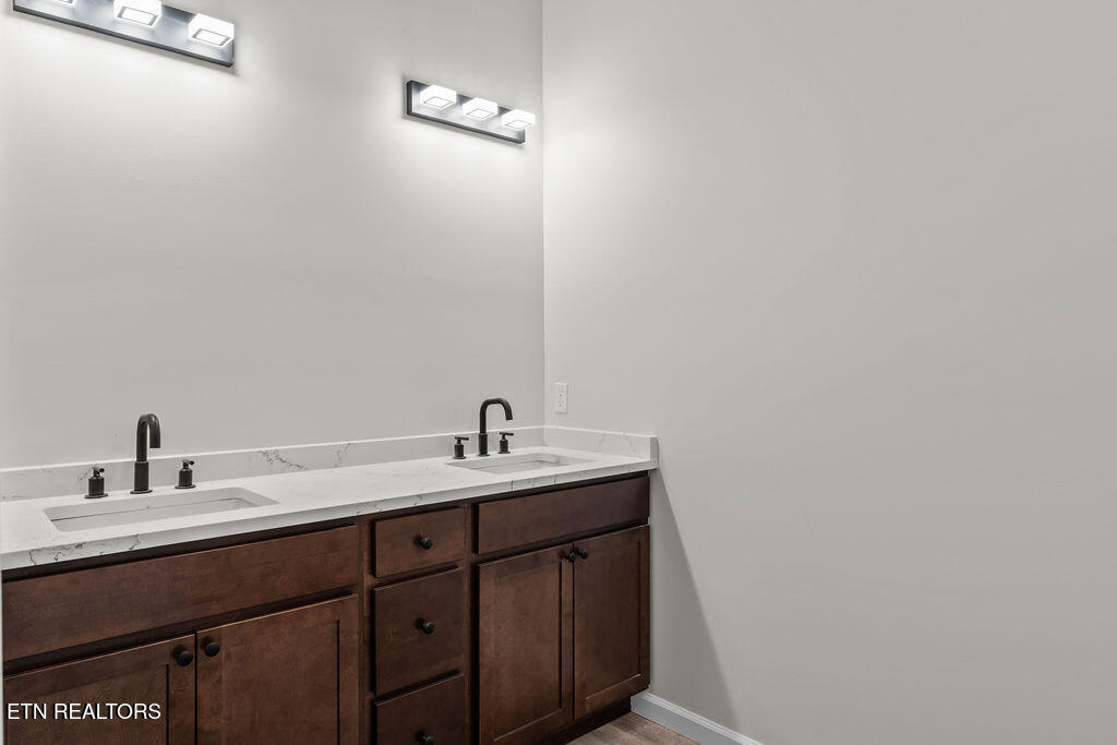 972 Lacy Court Sevierville TN 37862