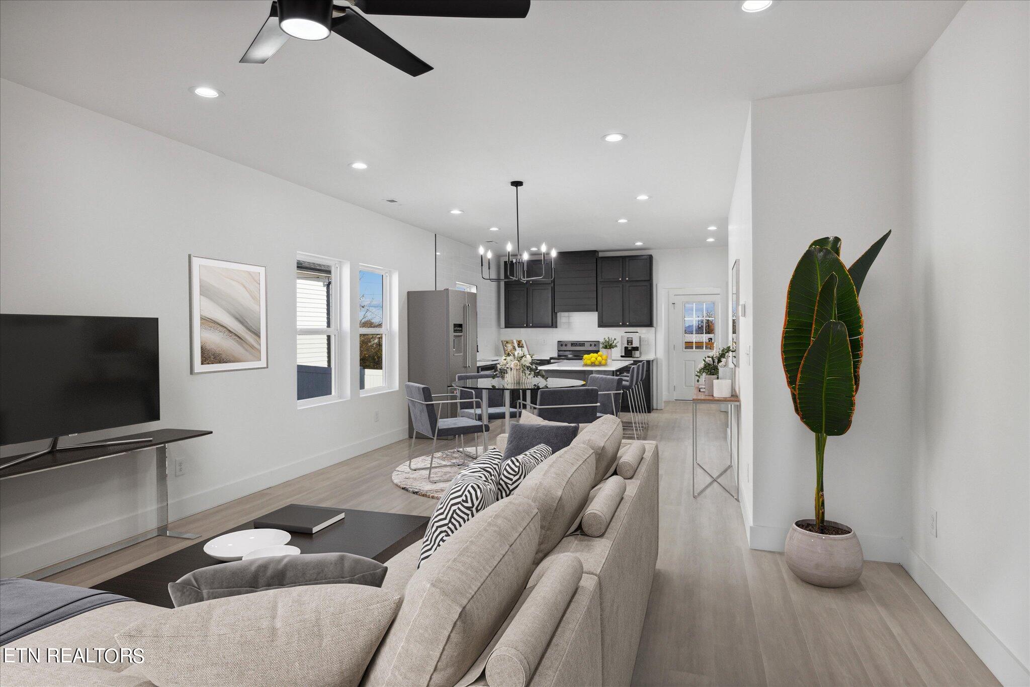 218 Atlantic Avenue Knoxville TN 37917