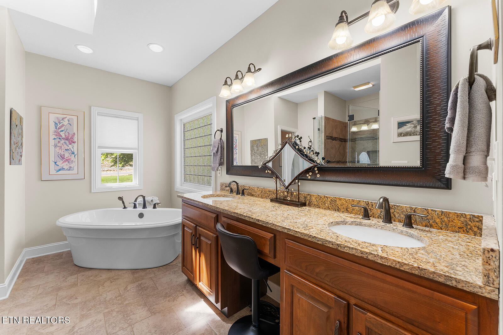 105 Gogeyi Trail Vonore TN 37885