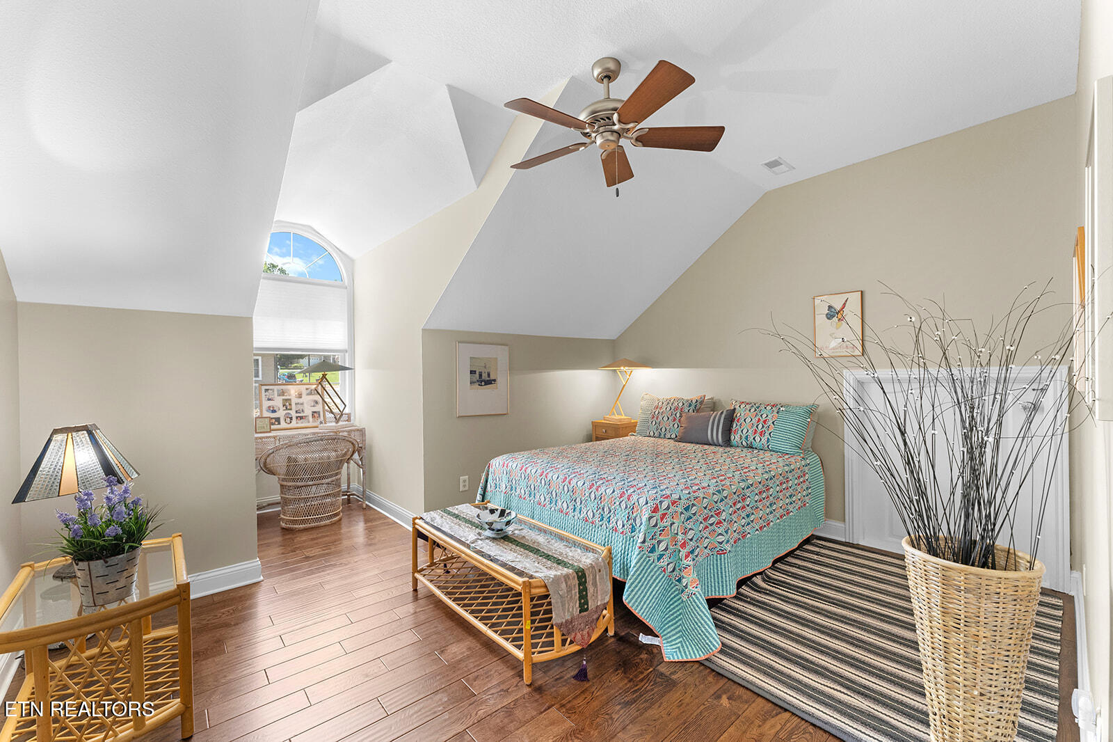 105 Gogeyi Trail Vonore TN 37885