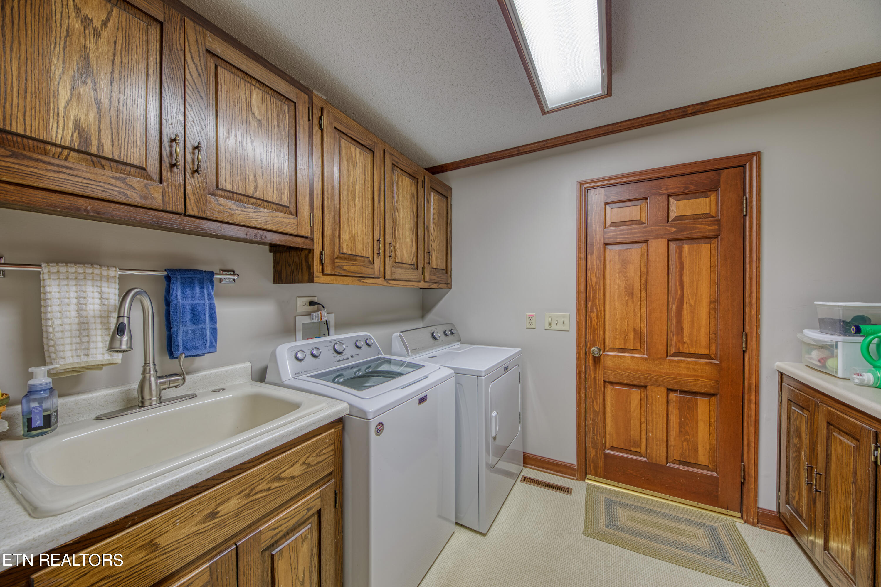 1921 Belcaro Drive Knoxville TN 37918