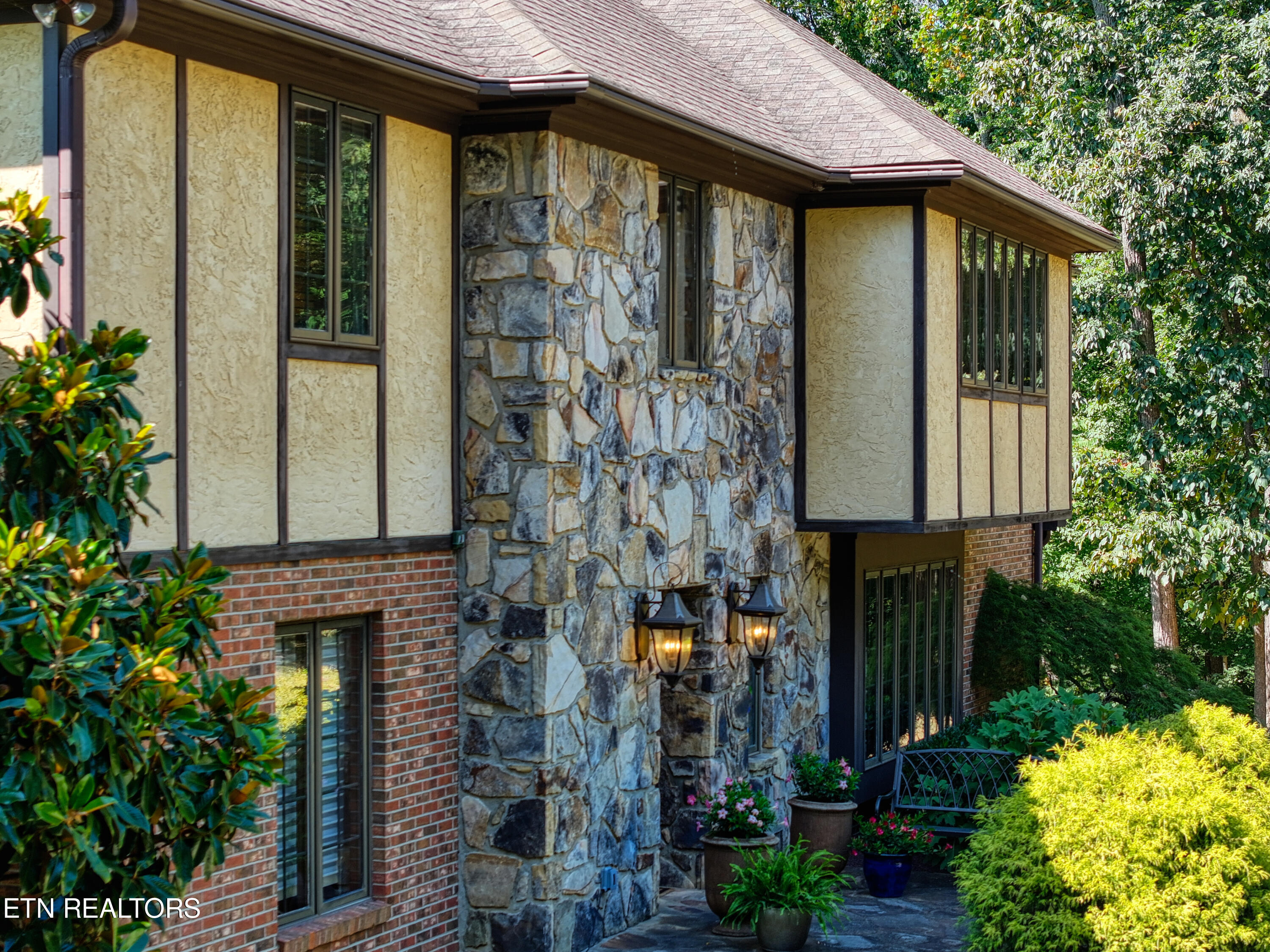 1921 Belcaro Drive Knoxville TN 37918