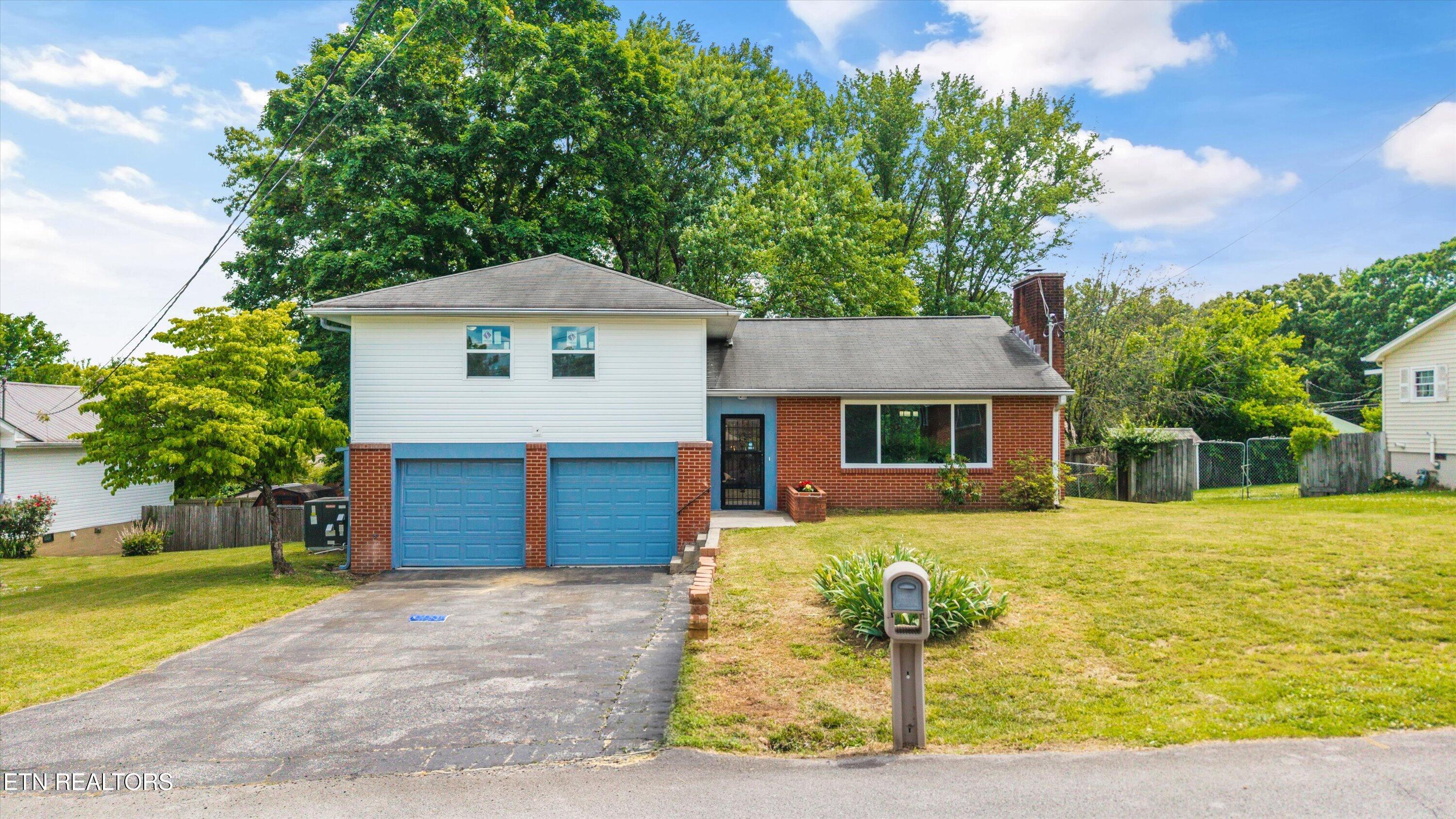 121 Washburn Circle Oak Ridge TN 37830