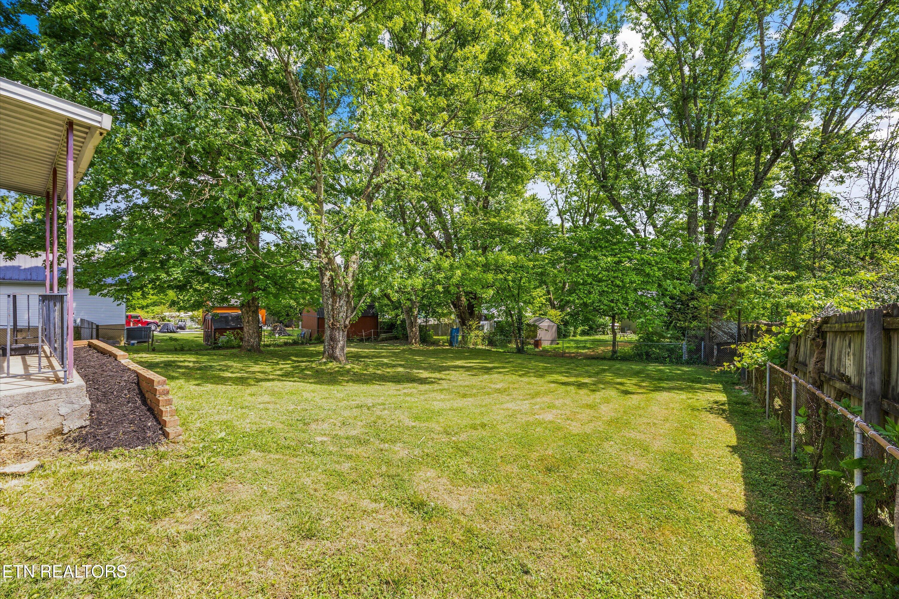 121 Washburn Circle Oak Ridge TN 37830