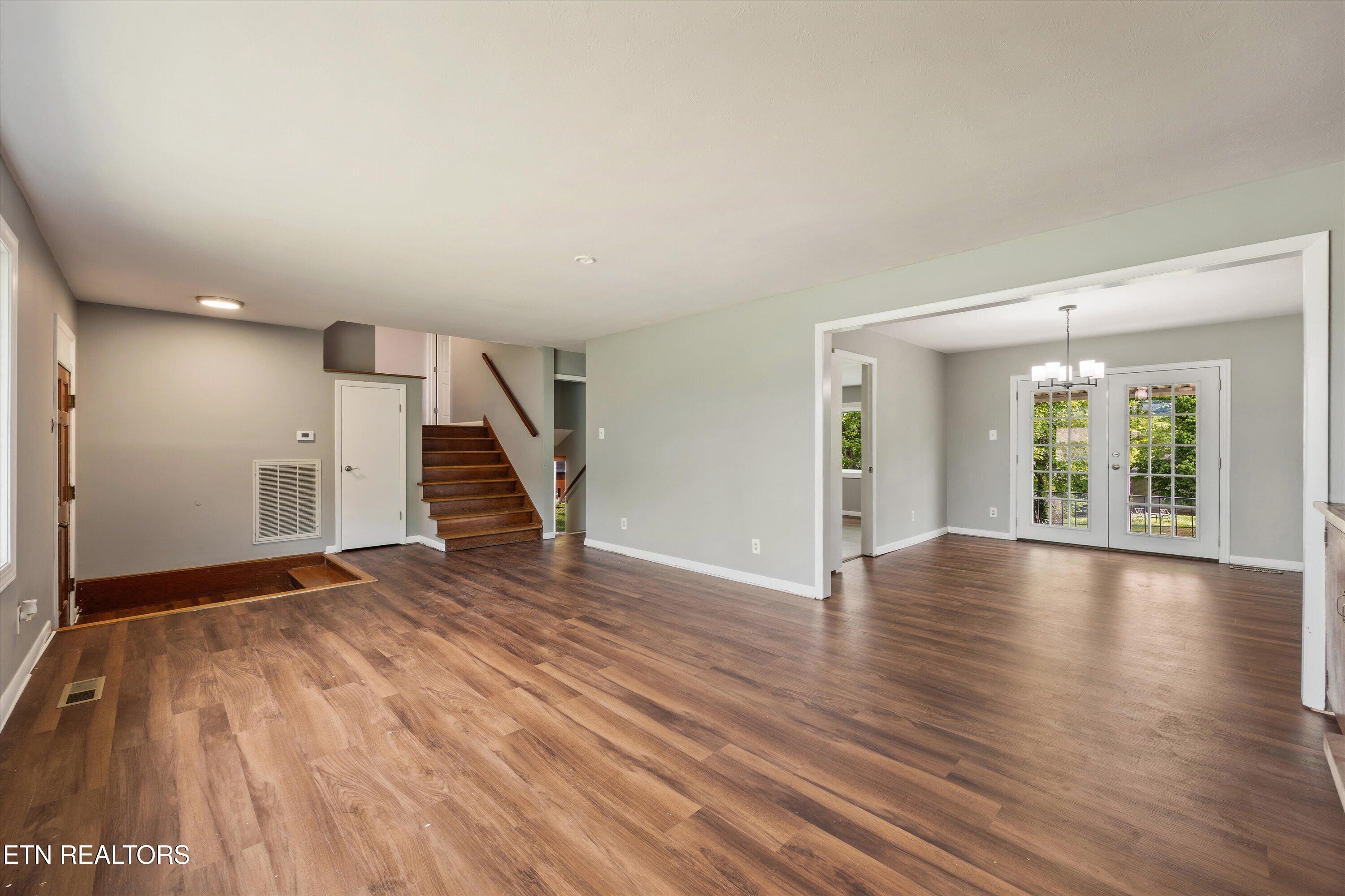 121 Washburn Circle Oak Ridge TN 37830