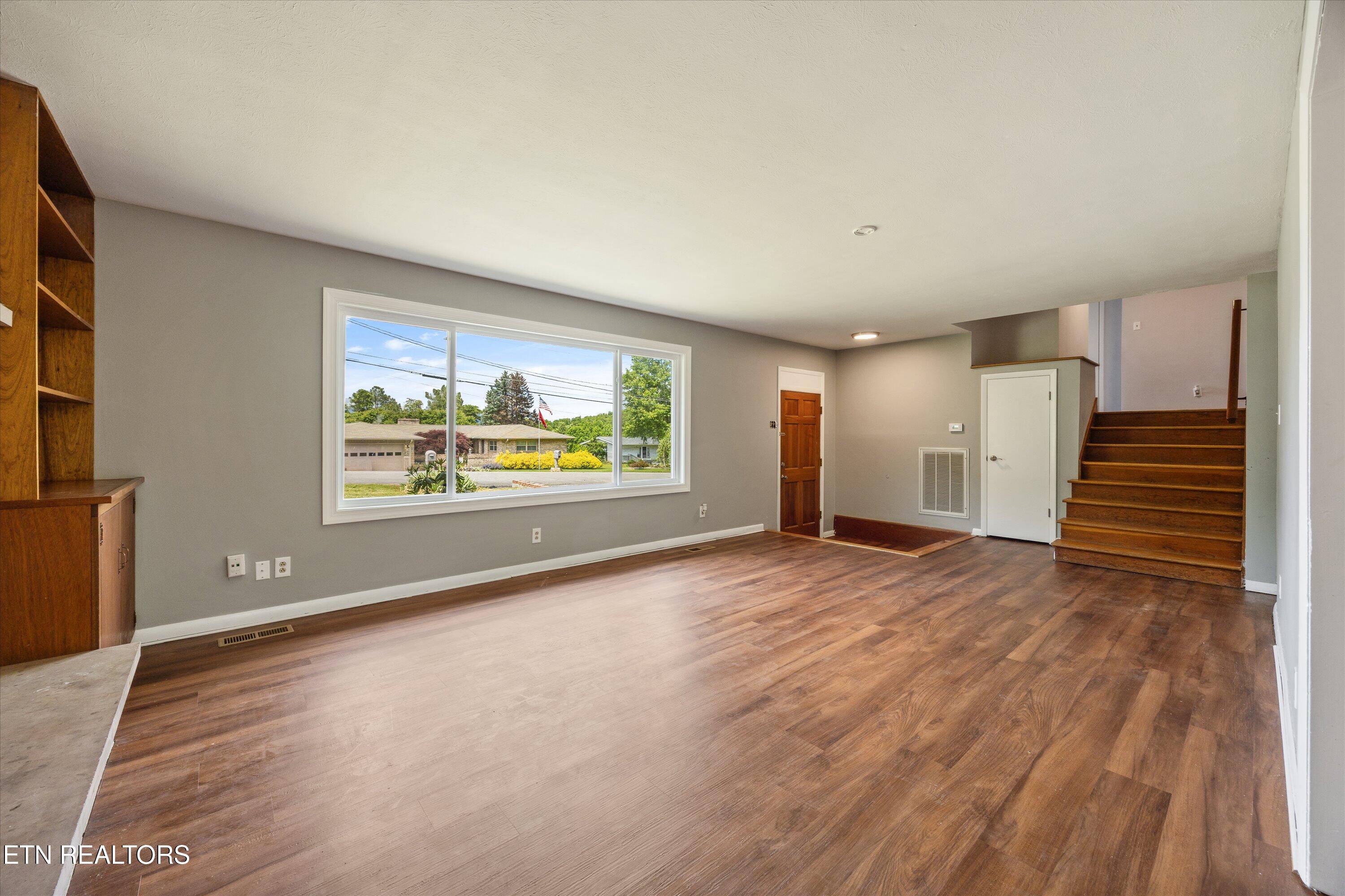121 Washburn Circle Oak Ridge TN 37830