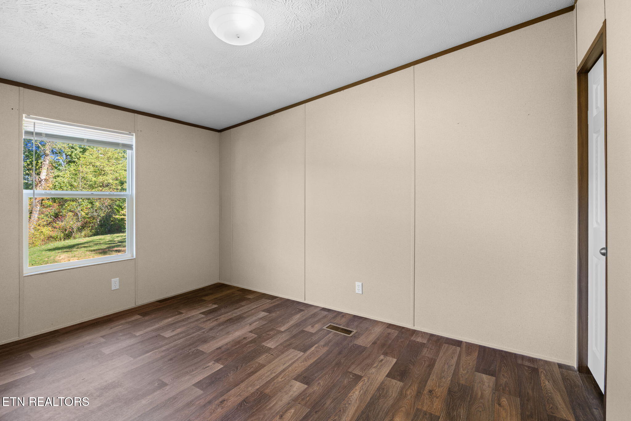 111 Grey Dove Lane Powell TN 37849