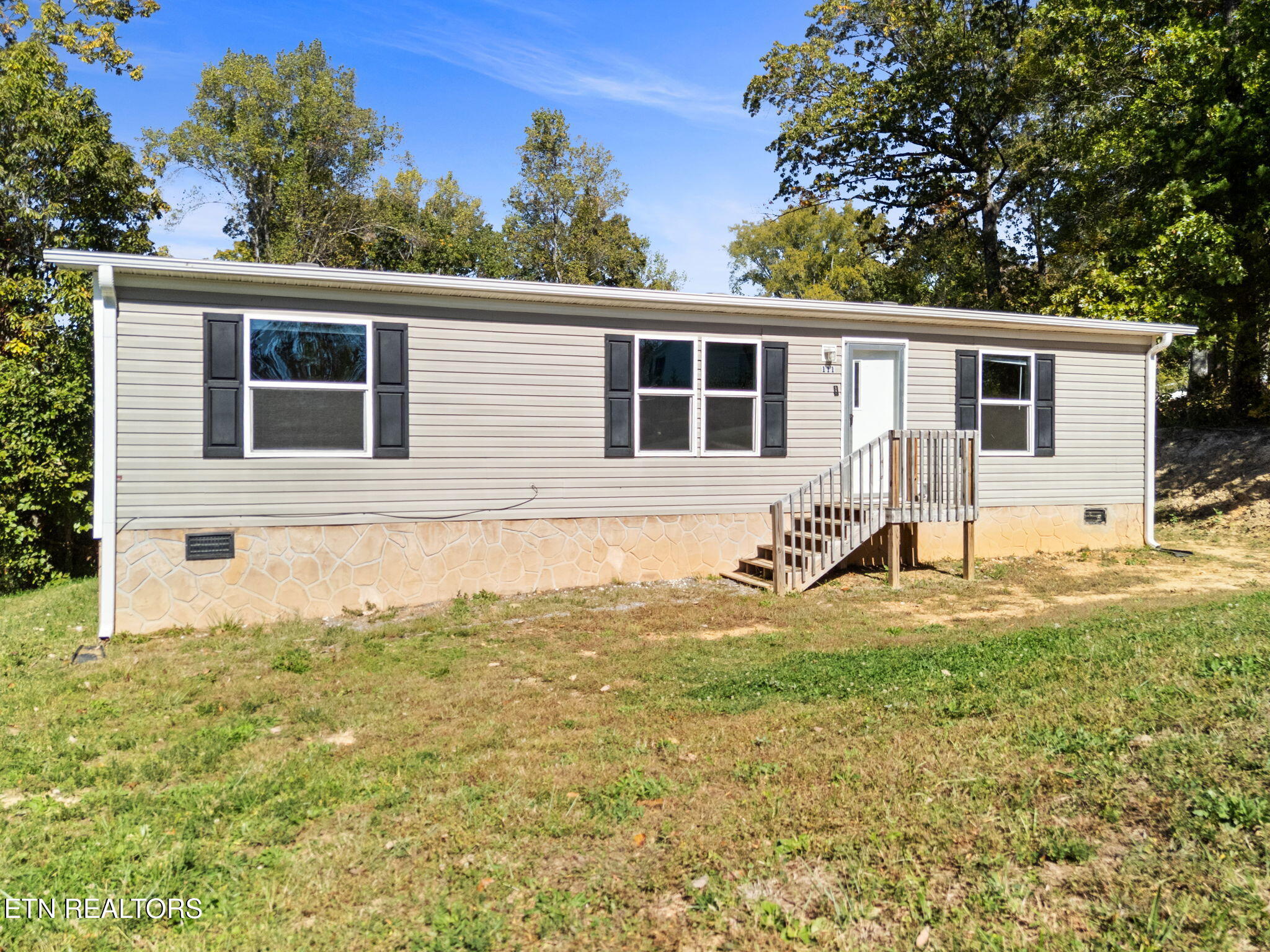 111 Grey Dove Lane Powell TN 37849
